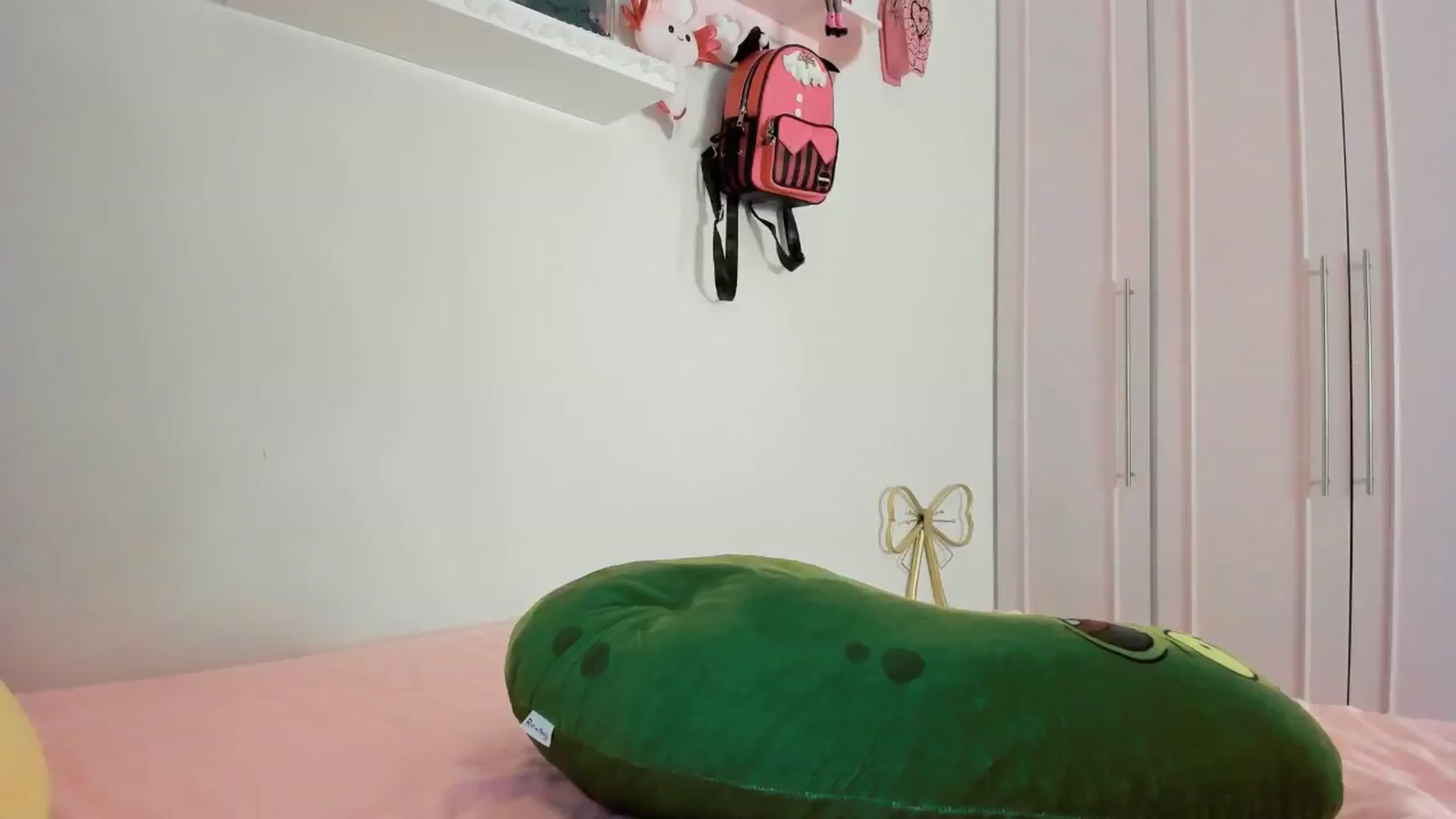 Gallery image thumbnail from Cherrycute666's myfreecams stream on, 02/27/2025, 10:32 image 11 of 20