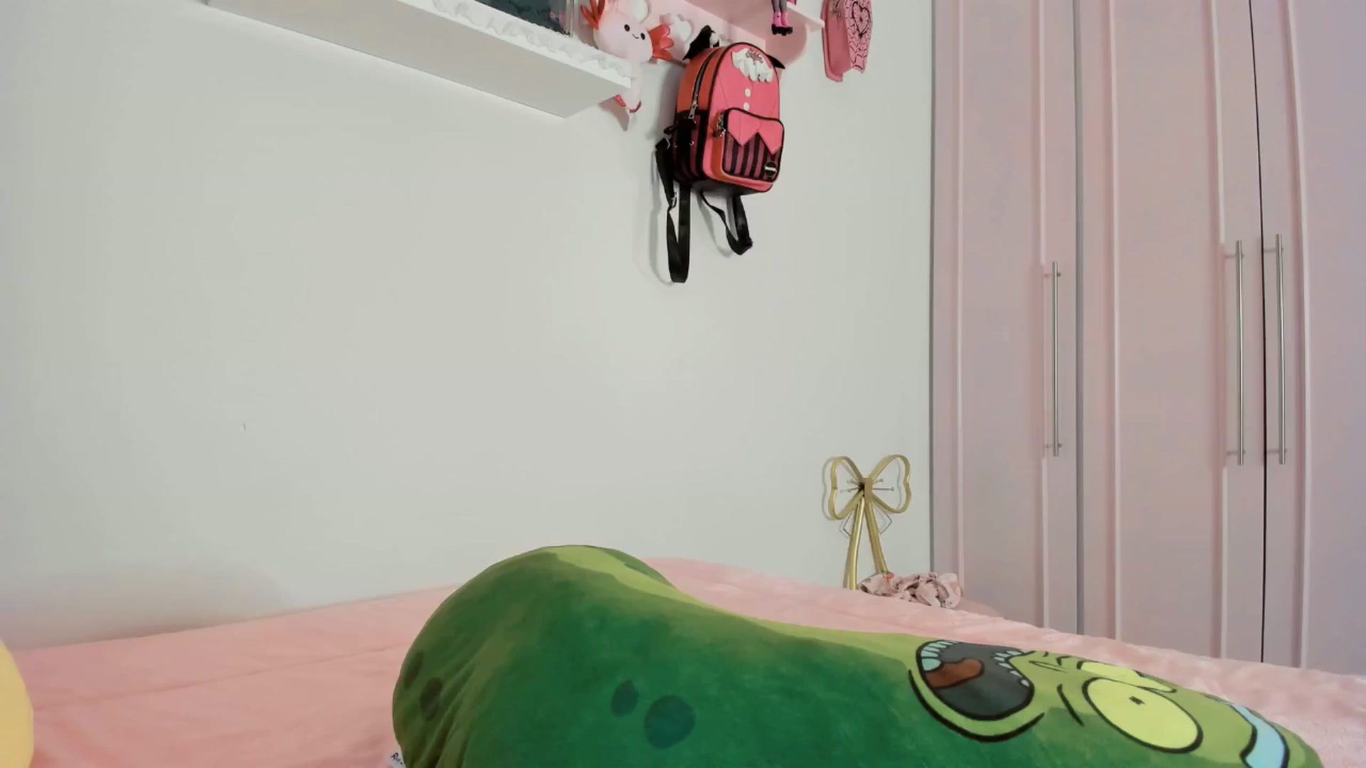 Gallery image thumbnail from Cherrycute666's myfreecams stream on, 02/27/2025, 10:32 image 15 of 20