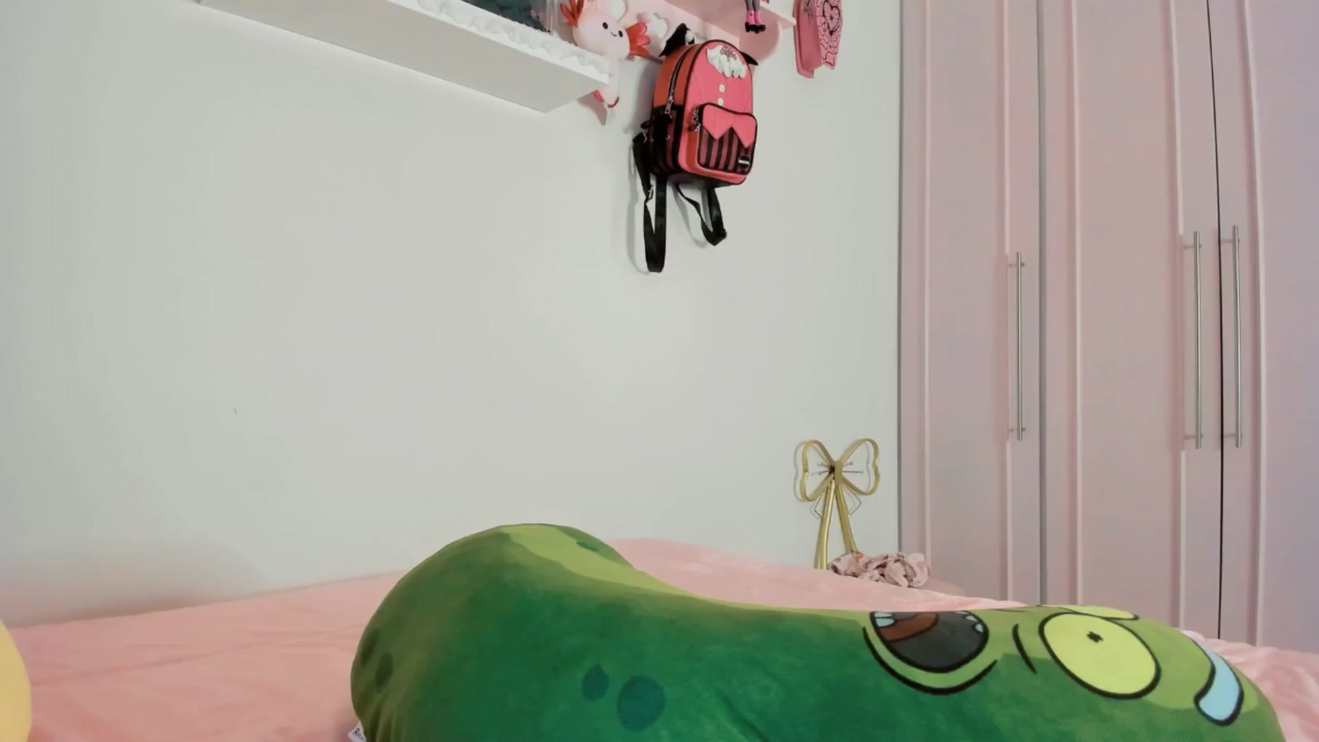 Gallery image thumbnail from Cherrycute666's myfreecams stream on, 02/27/2025, 10:32 image 14 of 20