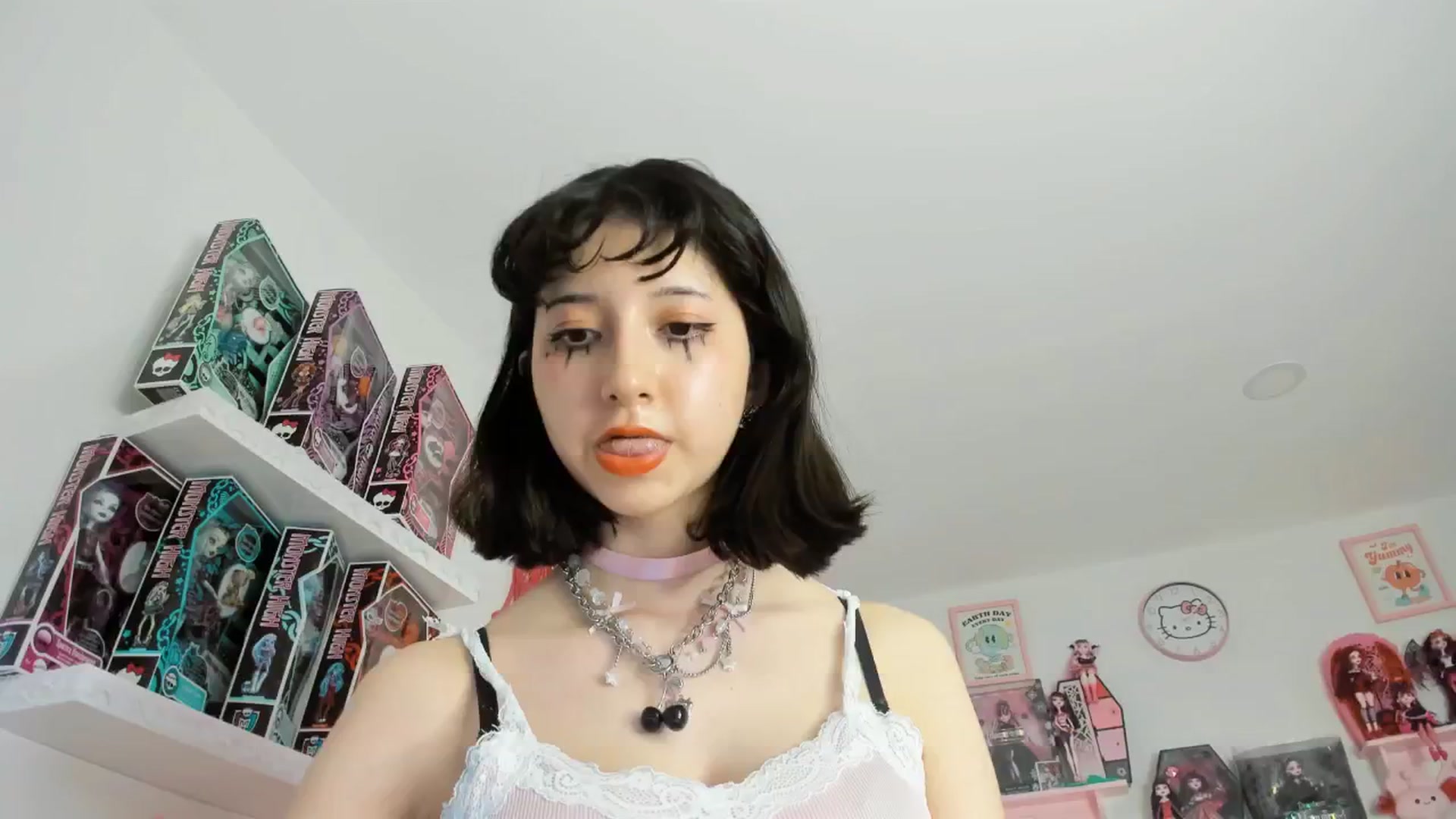 Gallery image thumbnail from Cherrycute666's myfreecams stream on, 02/28/2025, 07:49 image 19 of 20