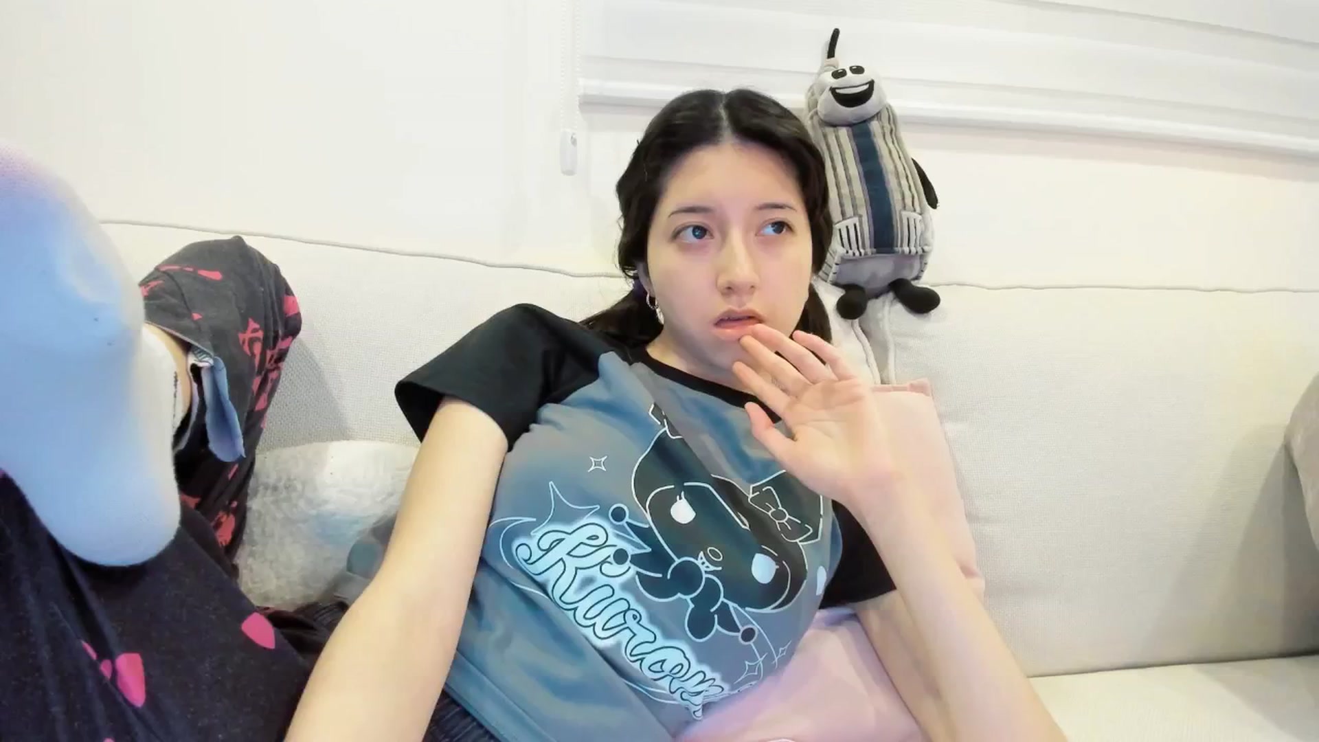 Gallery image thumbnail from Cherrycute666's myfreecams stream on, 03/01/2025, 07:00 image 6 of 20