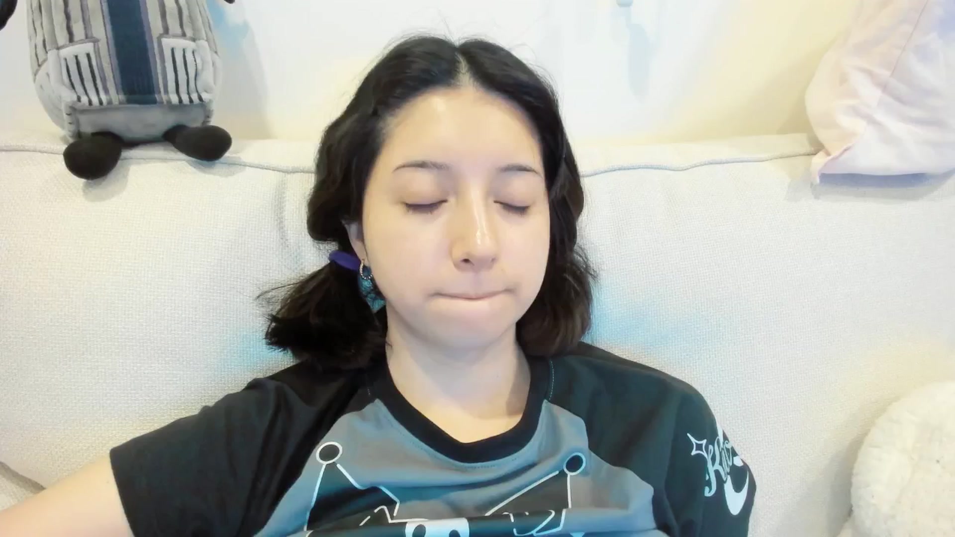 Gallery image thumbnail from Cherrycute666's myfreecams stream on, 03/01/2025, 09:01 image 17 of 20
