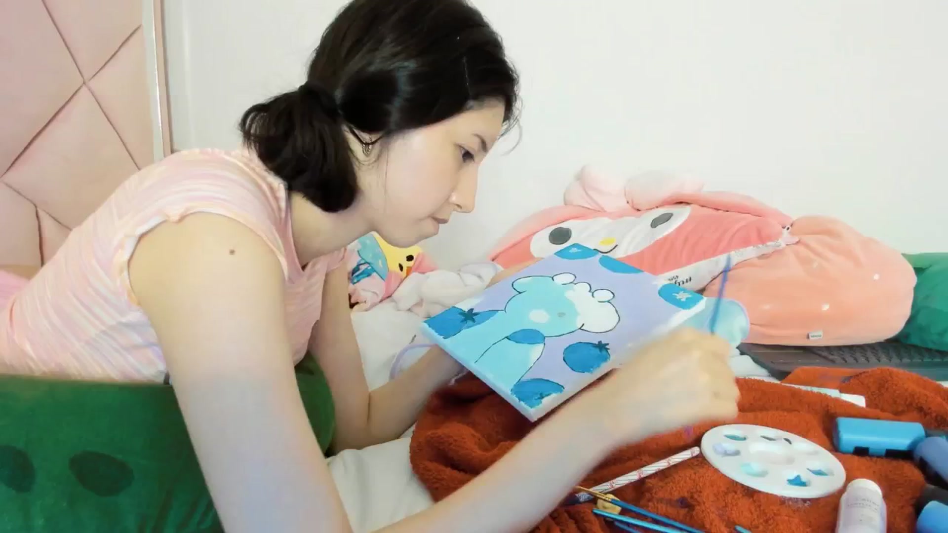 Gallery image thumbnail from Cherrycute666's myfreecams stream on, 03/07/2025, 05:50 image 20 of 20