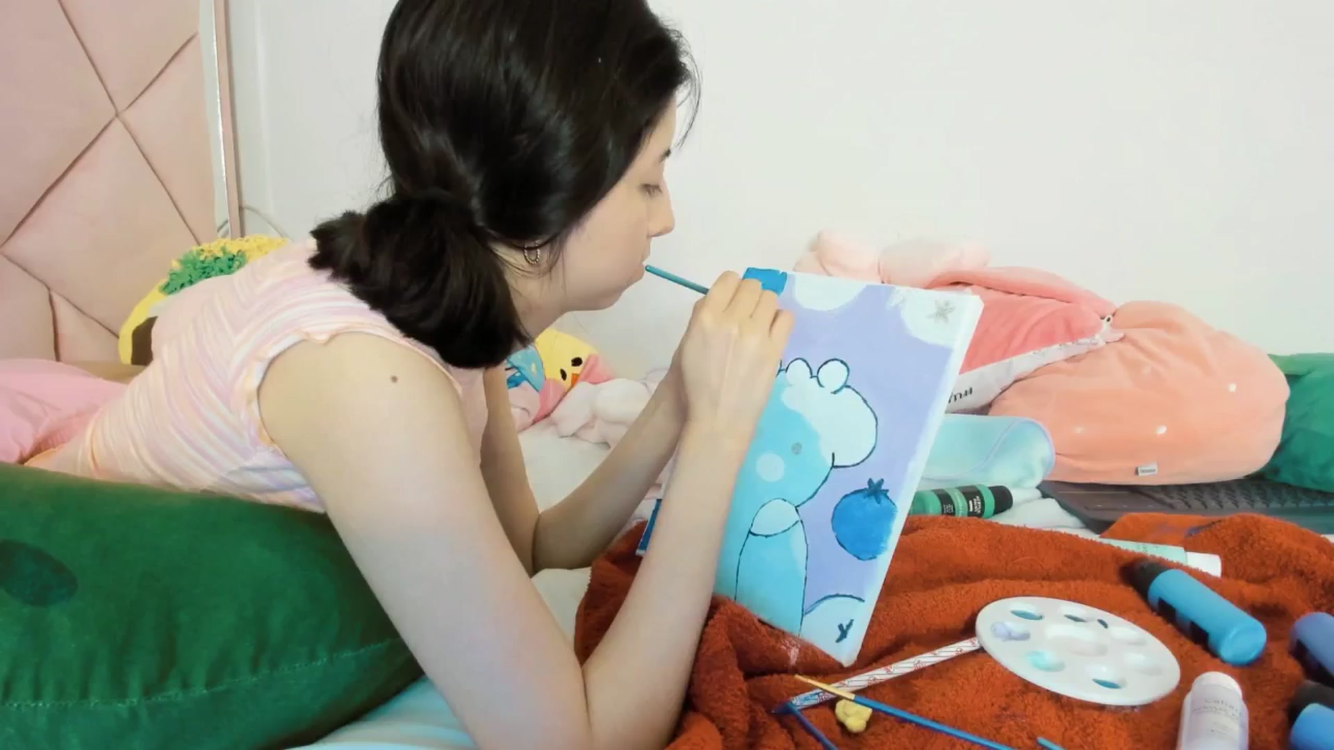 Gallery image thumbnail from Cherrycute666's myfreecams stream on, 03/07/2025, 05:50 image 19 of 20