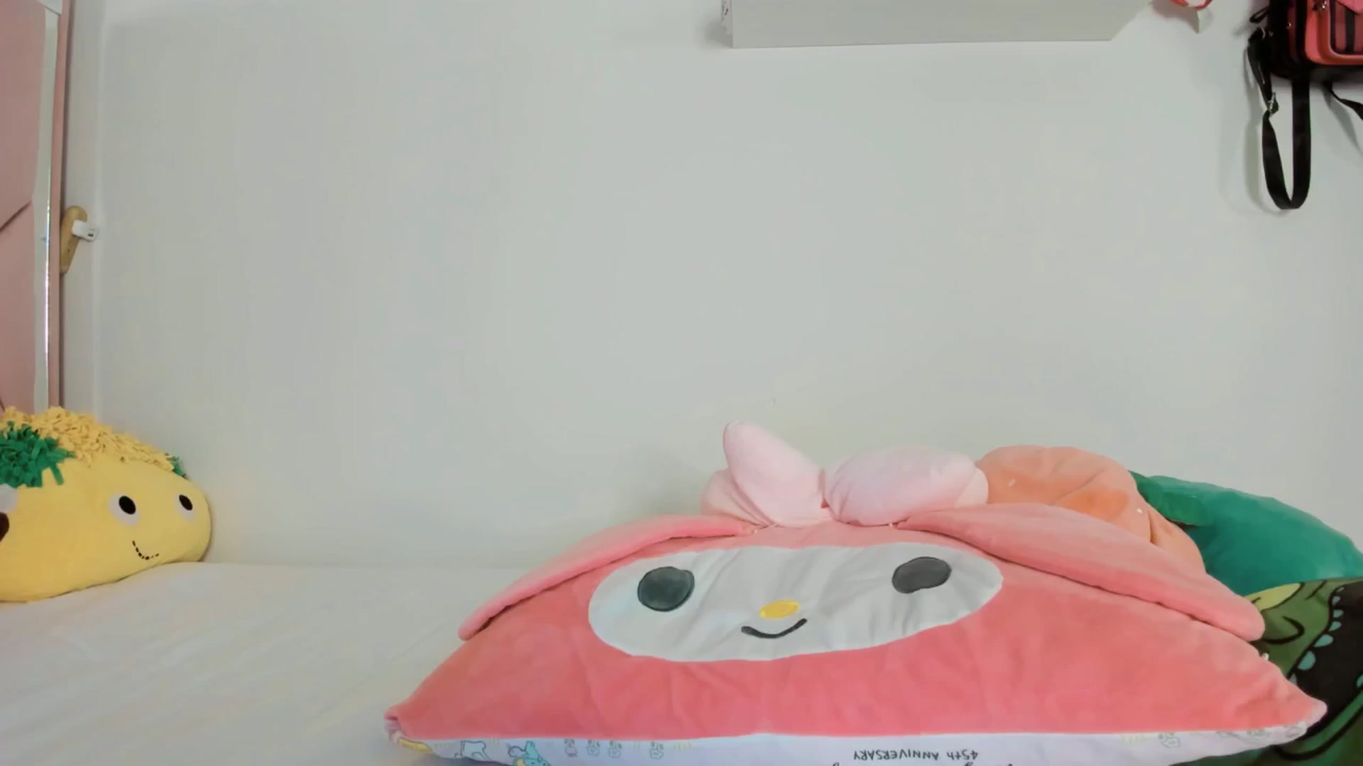 Gallery image thumbnail from Cherrycute666's myfreecams stream on, 03/07/2025, 05:50 image 13 of 20