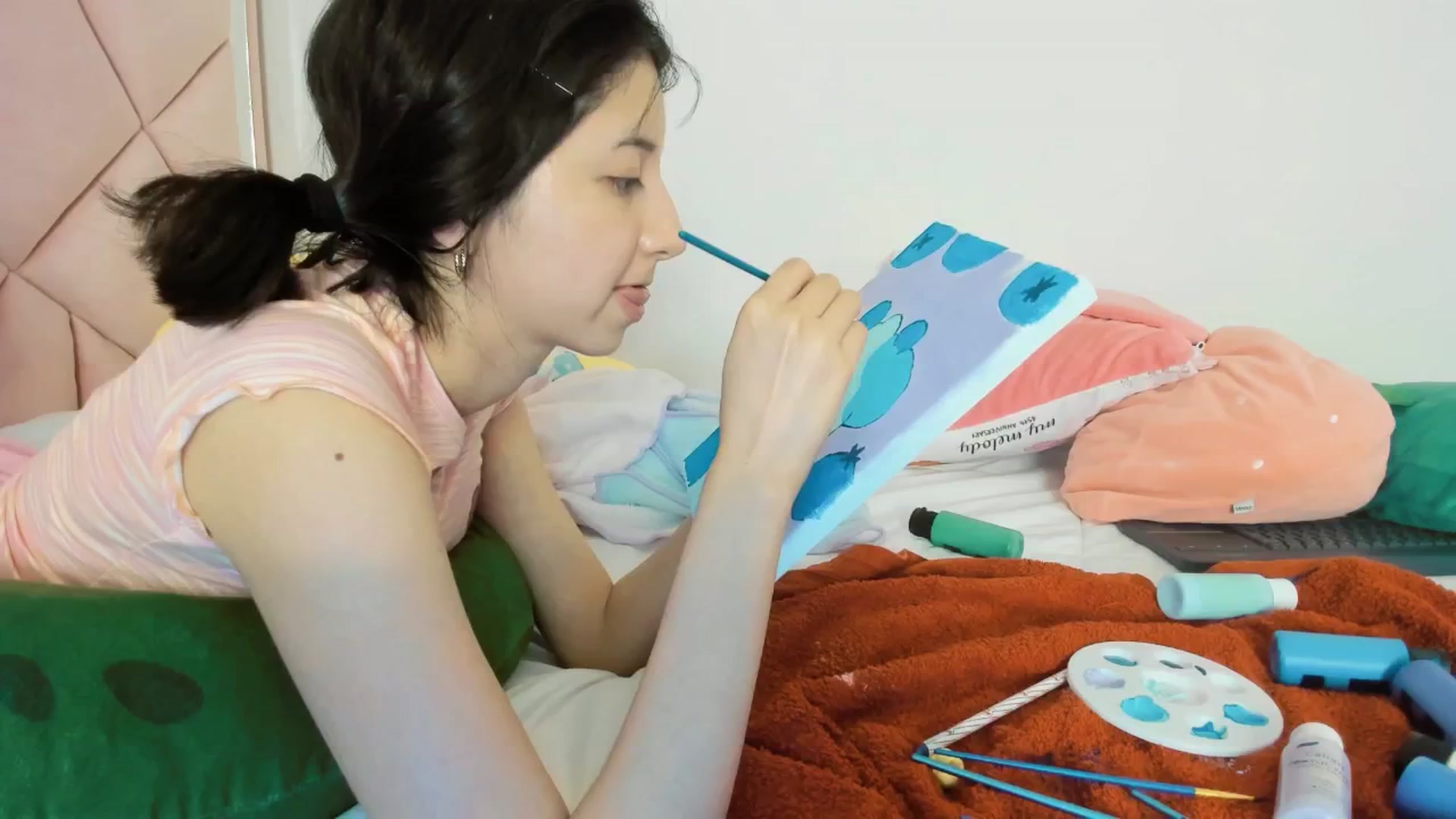 Gallery image thumbnail from Cherrycute666's myfreecams stream on, 03/07/2025, 06:18 image 4 of 20