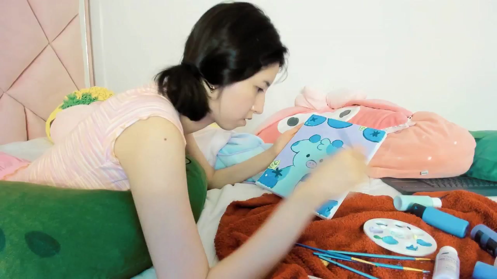 Gallery image thumbnail from Cherrycute666's myfreecams stream on, 03/07/2025, 06:18 image 13 of 20