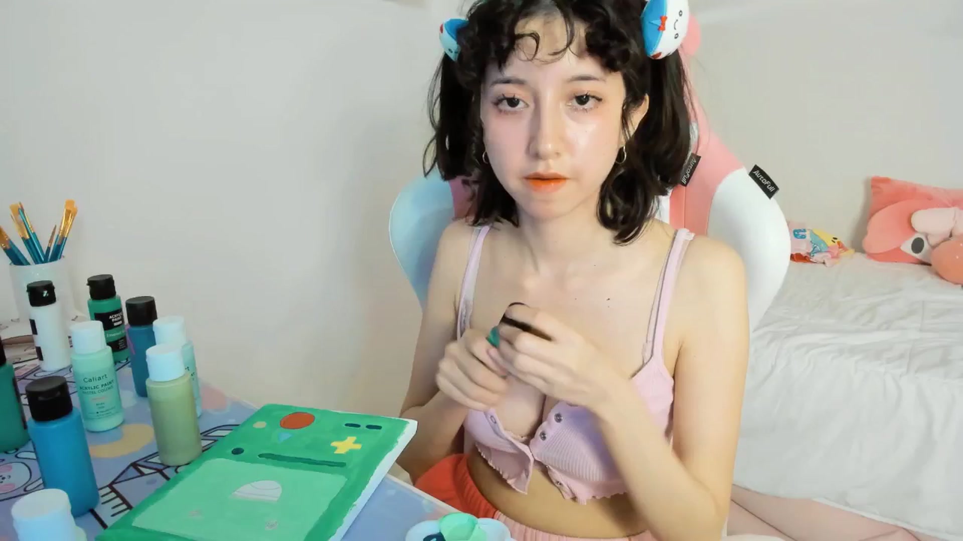Gallery image thumbnail from Cherrycute666's myfreecams stream on, 03/08/2025, 04:03 image 17 of 20