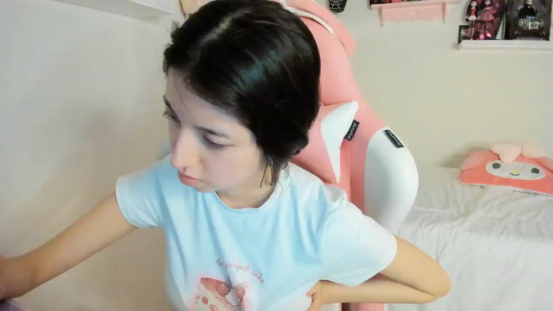 Gallery image thumbnail from Cherrycute666's myfreecams stream on, 03/09/2025, 02:27 image 20 of 20
