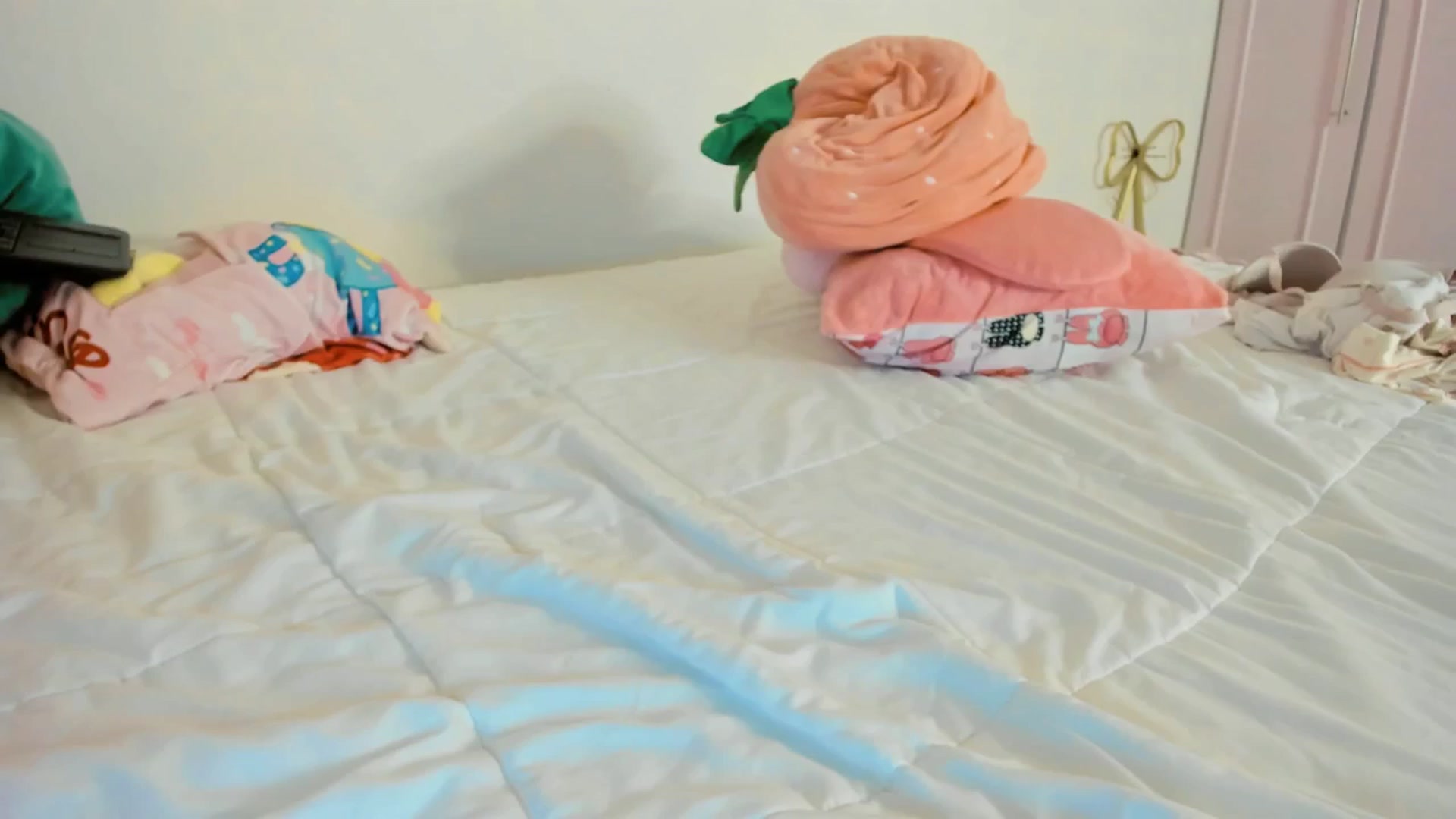 Gallery image thumbnail from Cherrycute666's myfreecams stream on, 03/09/2025, 09:00 image 7 of 20
