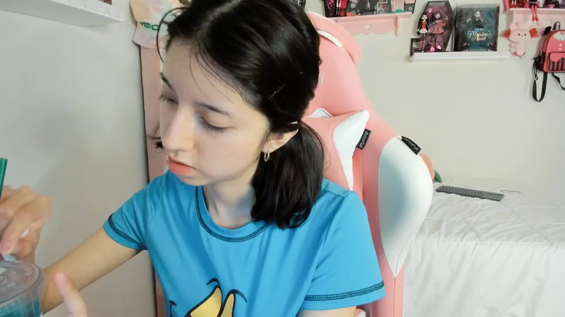 Gallery image thumbnail from Cherrycute666's myfreecams stream on, 03/10/2025, 04:35 image 4 of 20
