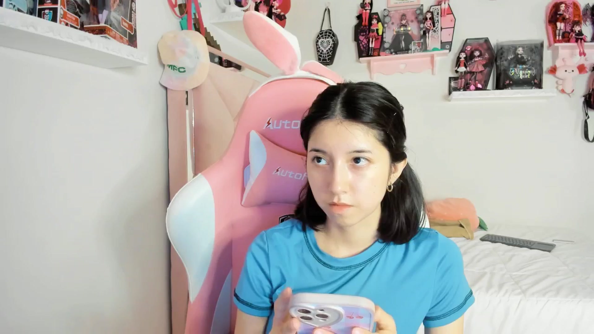 Gallery image thumbnail from Cherrycute666's myfreecams stream on, 03/10/2025, 05:49 image 7 of 20