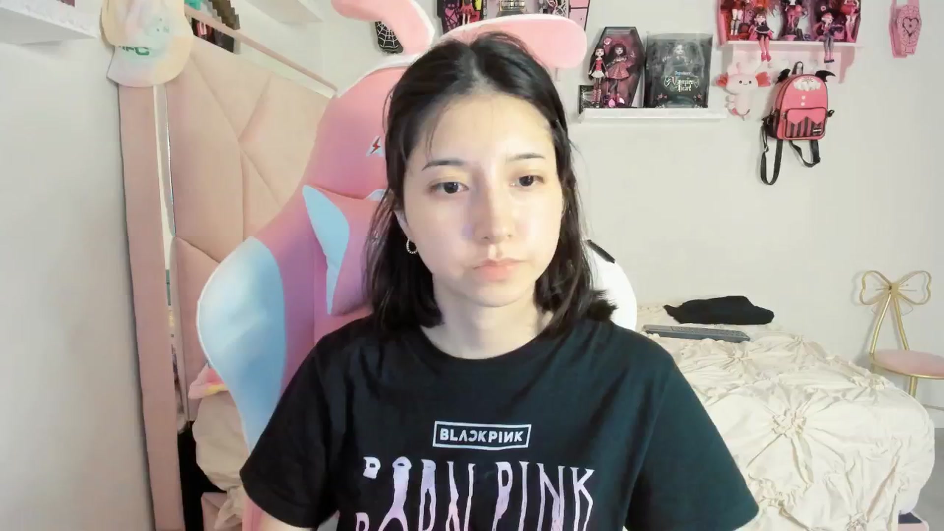 Gallery image thumbnail from Cherrycute666's myfreecams stream on, 03/14/2025, 07:57 image 13 of 20
