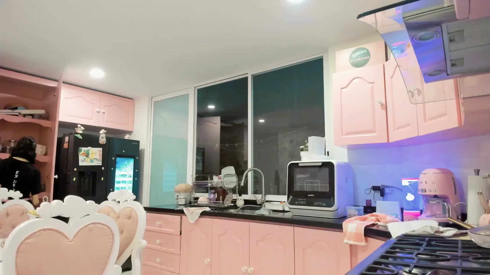Gallery image thumbnail from Cherrycute666's myfreecams stream on, 03/15/2025, 08:45 image 9 of 20