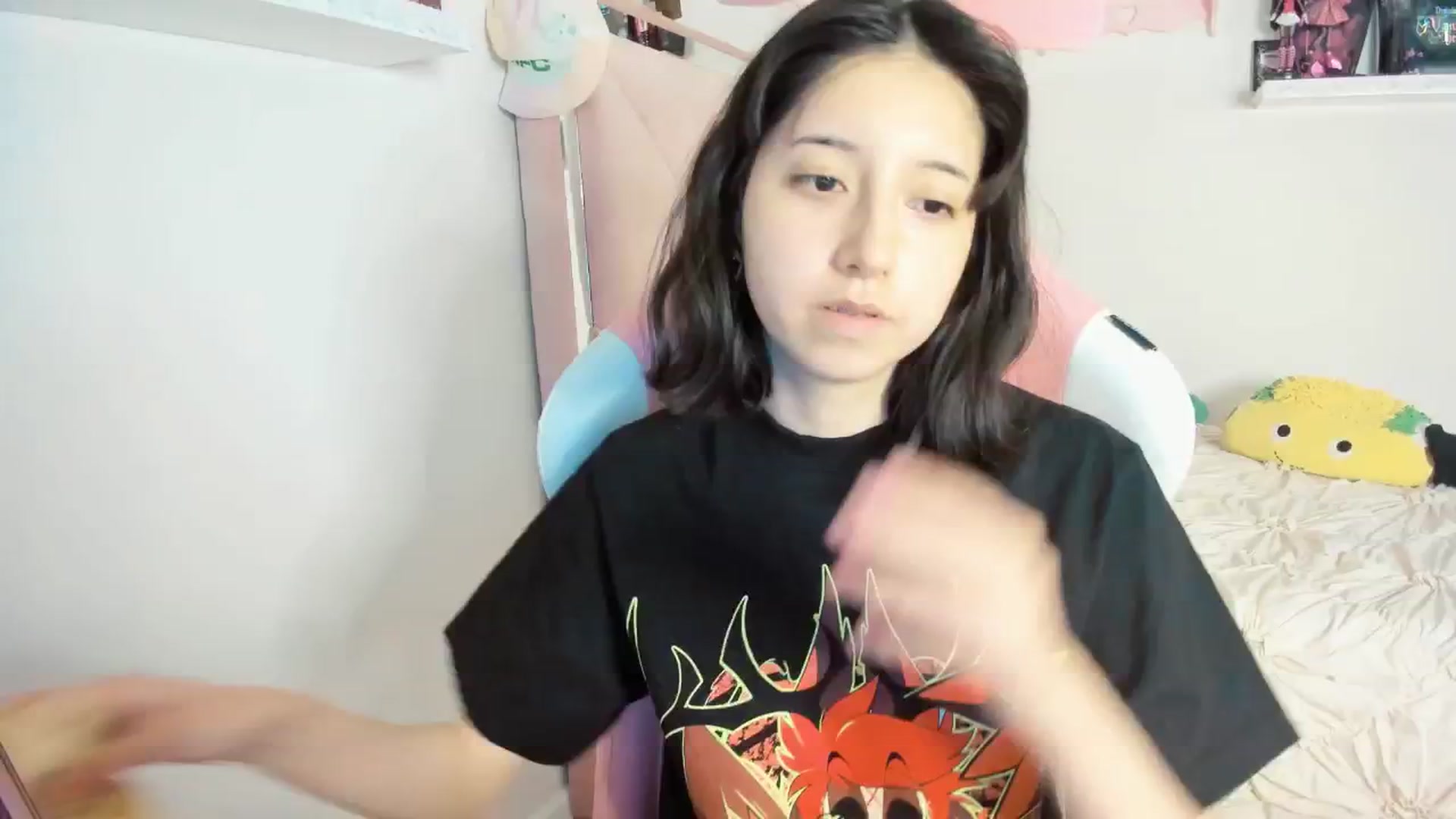Gallery image thumbnail from Cherrycute666's myfreecams stream on, 03/15/2025, 13:01 image 20 of 20