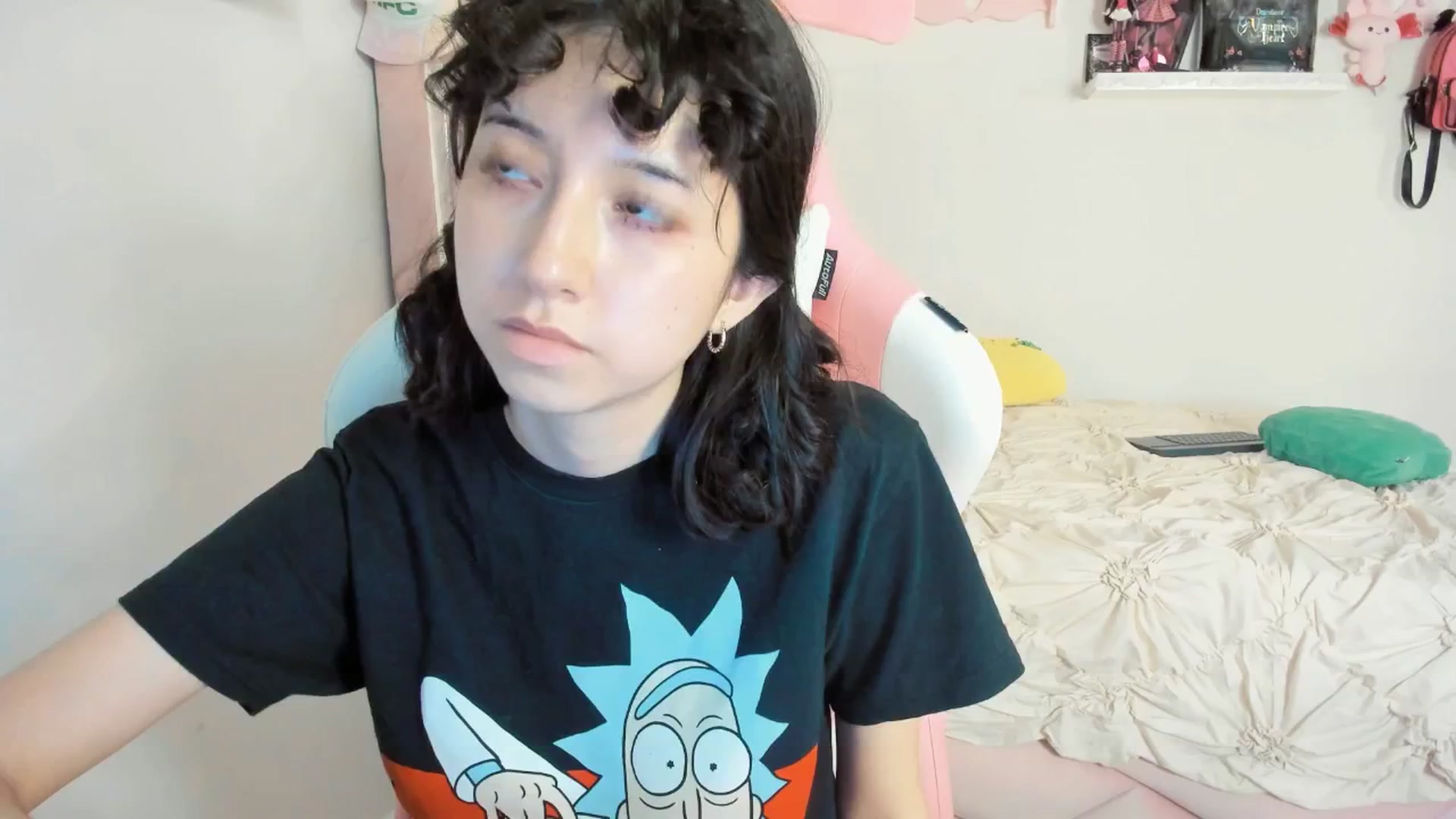 Gallery image thumbnail from Cherrycute666's myfreecams stream on, 03/17/2025, 07:46 image 5 of 20