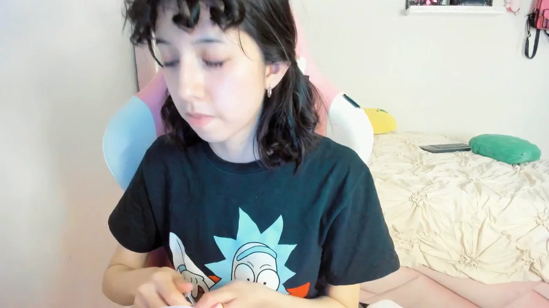 Gallery image thumbnail from Cherrycute666's myfreecams stream on, 03/17/2025, 07:46 image 3 of 20