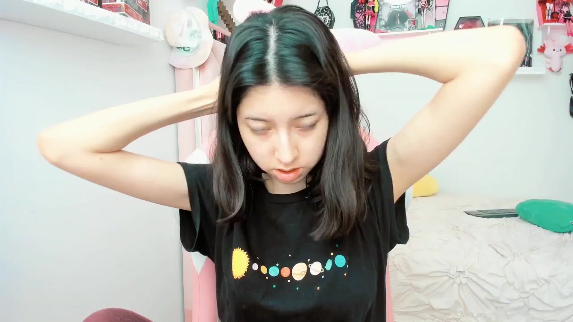 Gallery image thumbnail from Cherrycute666's myfreecams stream on, 03/17/2025, 19:55 image 4 of 20