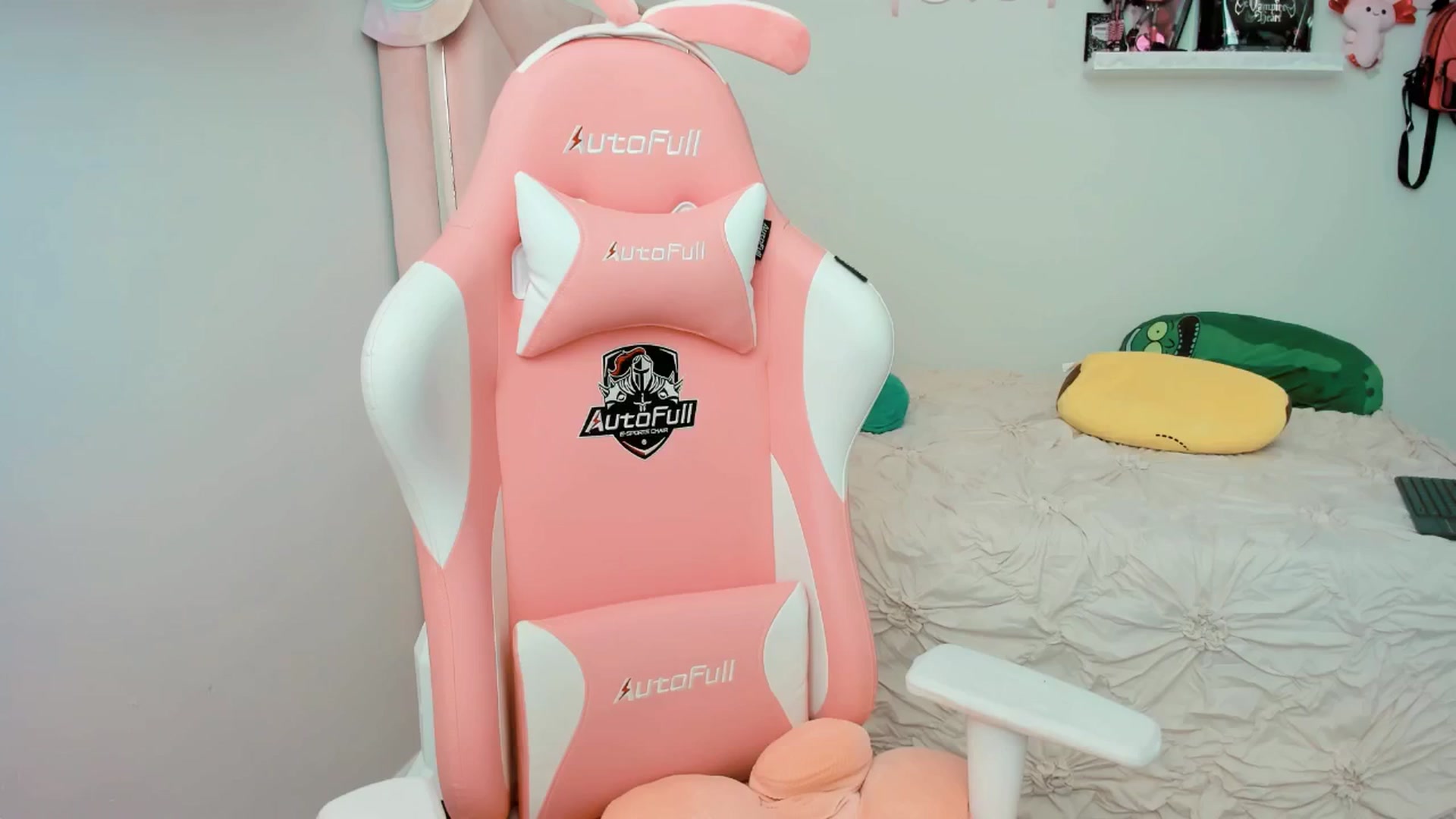 Gallery image thumbnail from Cherrycute666's myfreecams stream on, 03/20/2025, 19:58 image 13 of 20