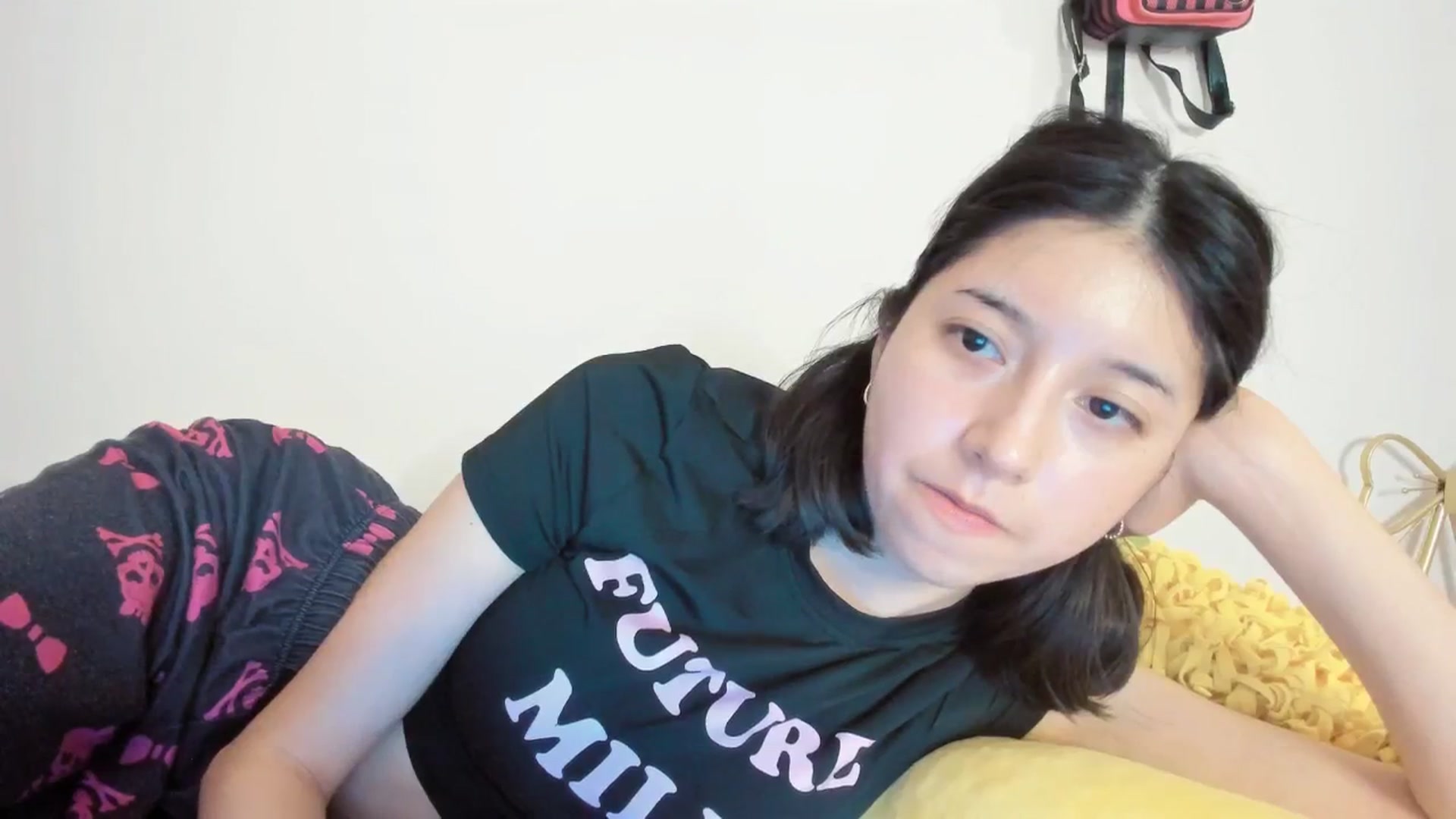 Gallery image thumbnail from Cherrycute666's myfreecams stream on, 03/21/2025, 03:31 image 13 of 20