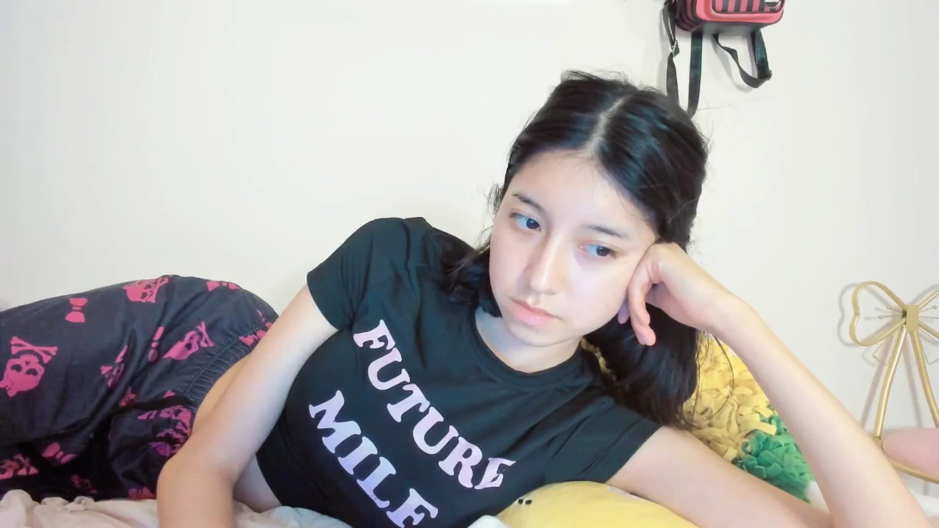 Gallery image thumbnail from Cherrycute666's myfreecams stream on, 03/21/2025, 03:31 image 9 of 20