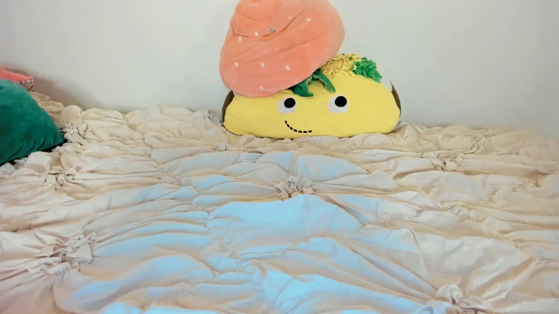 Gallery image thumbnail from Cherrycute666's myfreecams stream on, 03/22/2025, 09:26 image 11 of 20