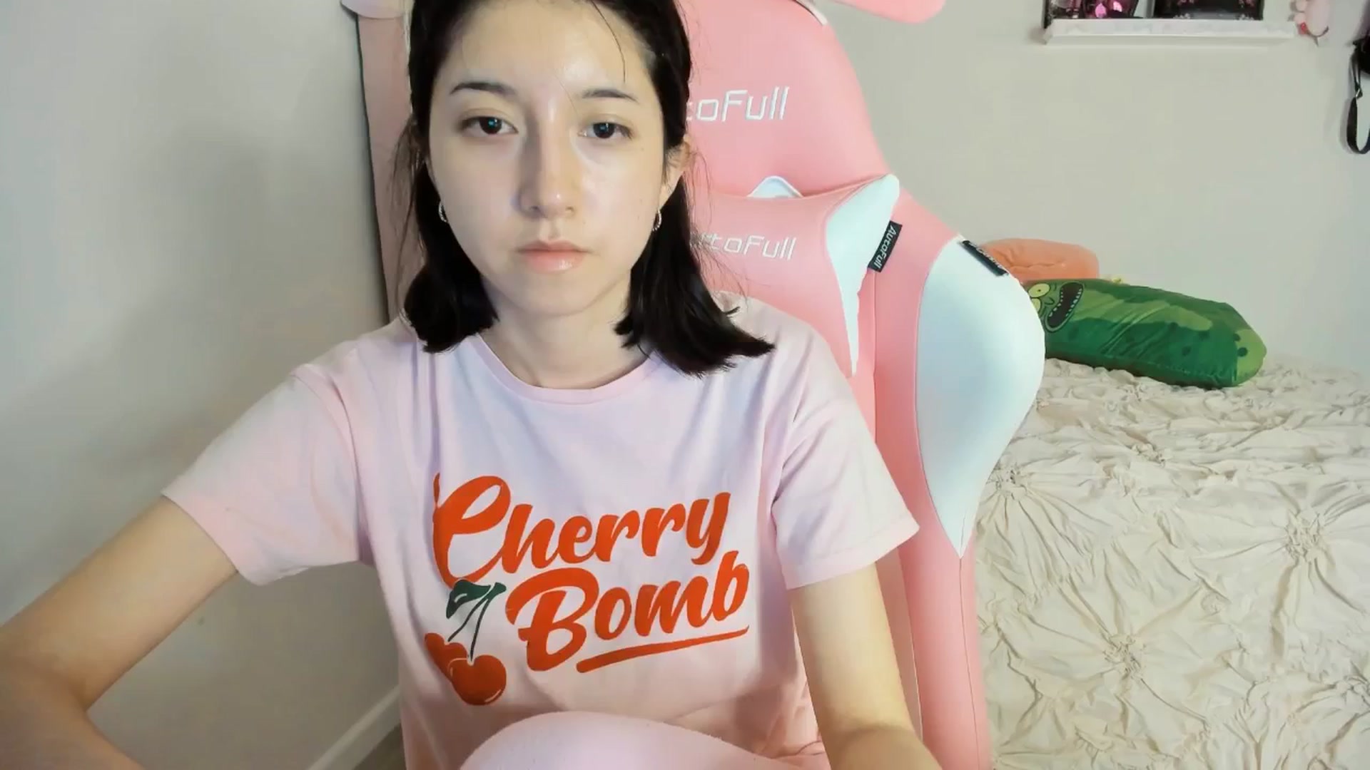 Gallery image thumbnail from Cherrycute666's myfreecams stream on, 03/23/2025, 10:49 image 17 of 20