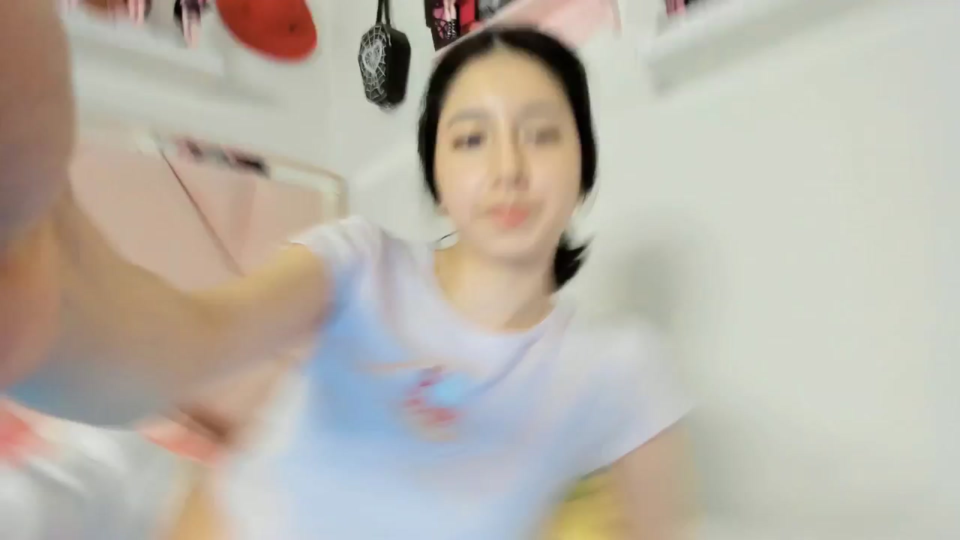 Gallery image thumbnail from Cherrycute666's myfreecams stream on, 04/05/2025, 04:03 image 8 of 20