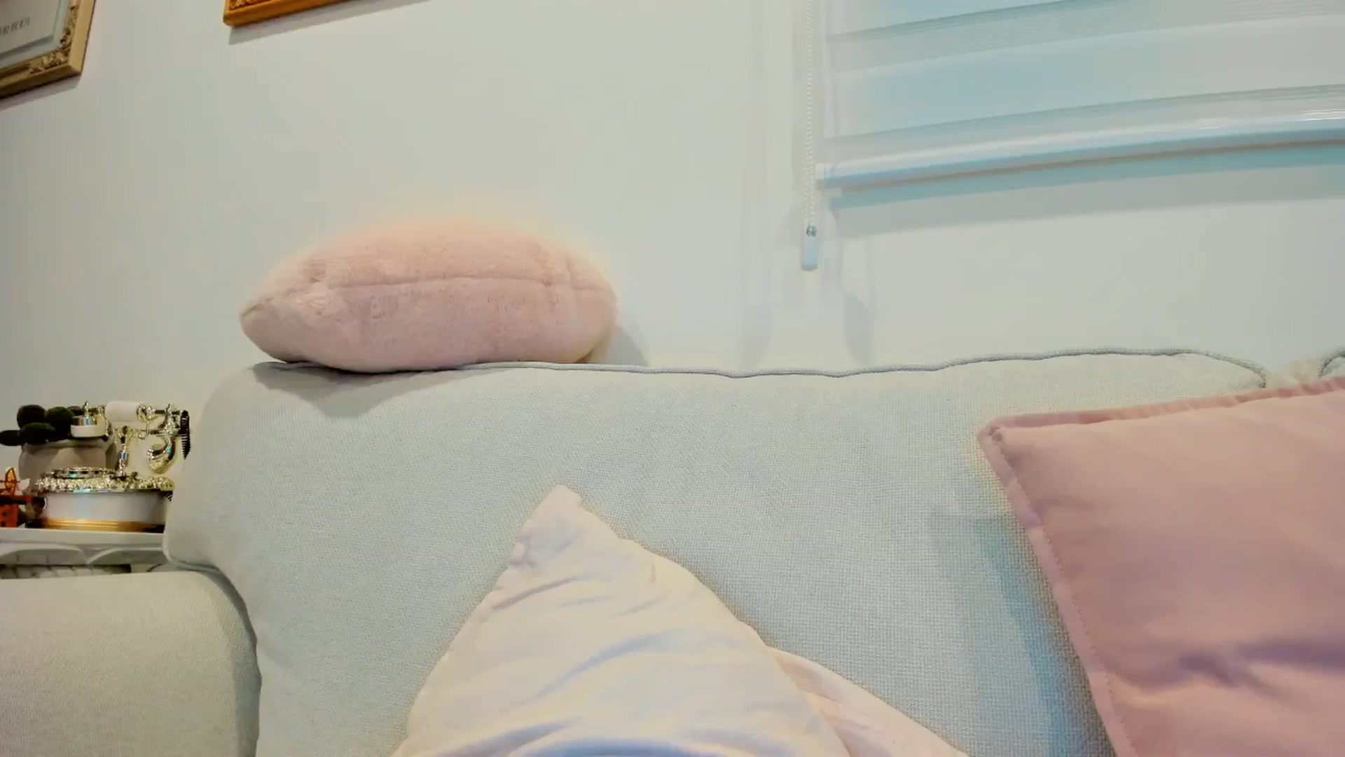 Gallery image thumbnail from Cherrycute666's myfreecams stream on, 04/07/2025, 05:38 image 18 of 20