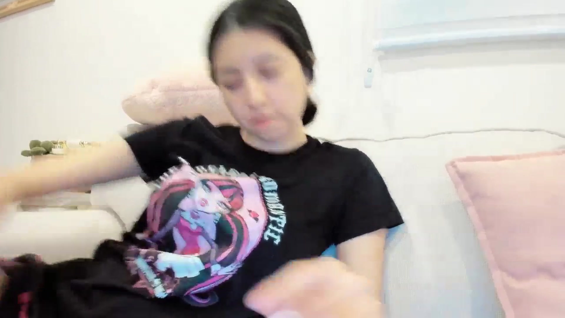 Gallery image thumbnail from Cherrycute666's myfreecams stream on, 04/07/2025, 05:38 image 19 of 20