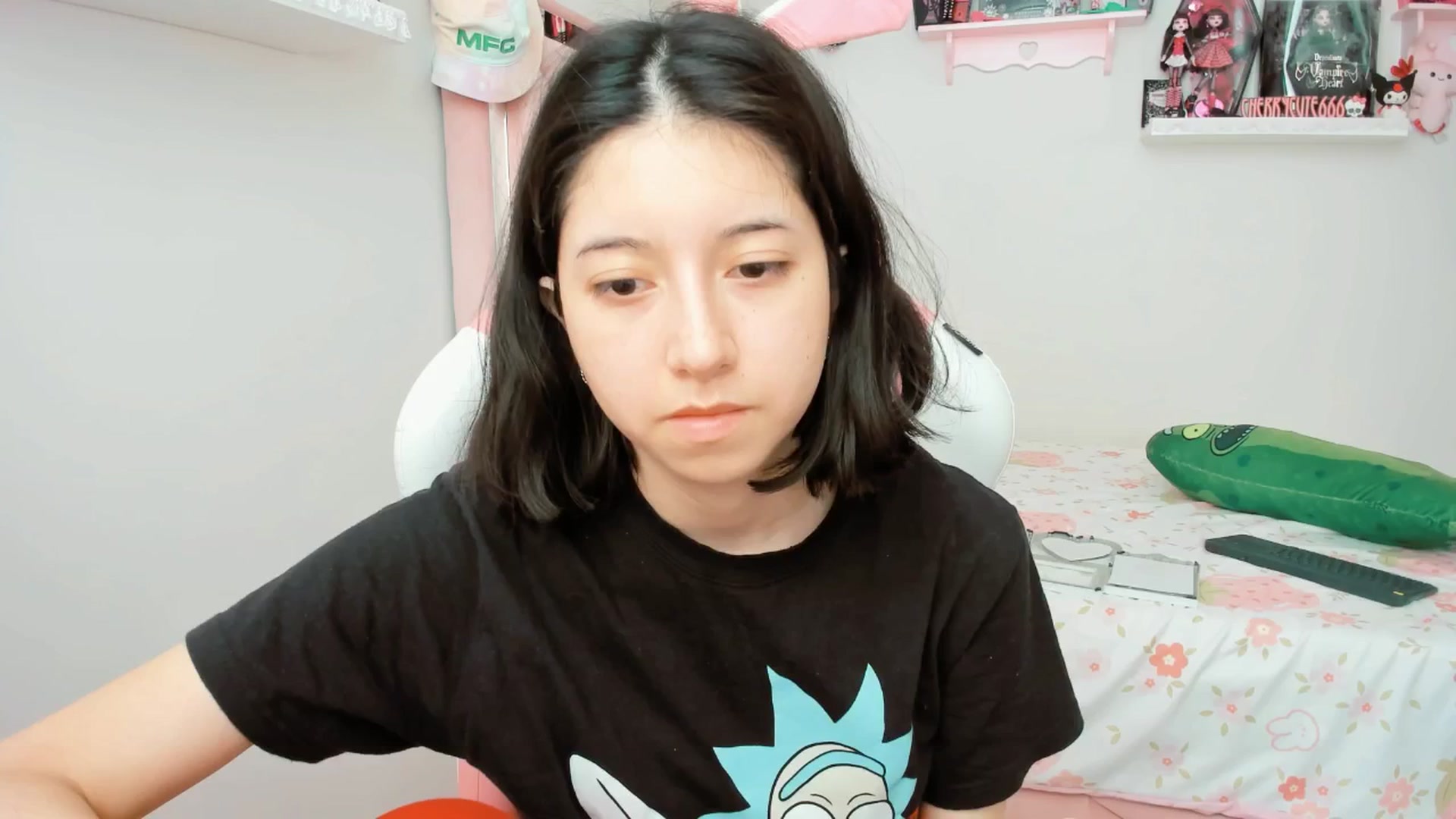 Gallery image thumbnail from Cherrycute666's myfreecams stream on, 04/09/2025, 19:19 image 19 of 20