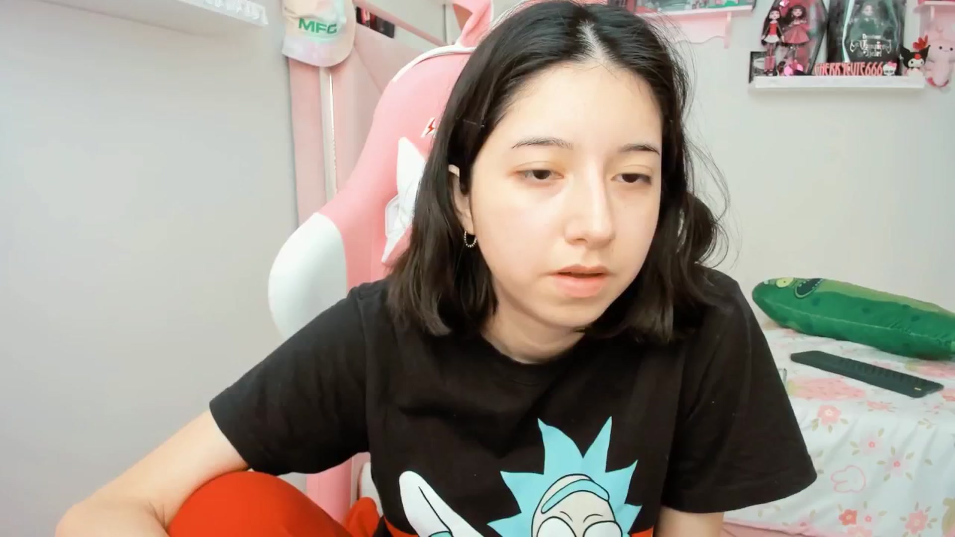 Gallery image thumbnail from Cherrycute666's myfreecams stream on, 04/09/2025, 19:19 image 18 of 20