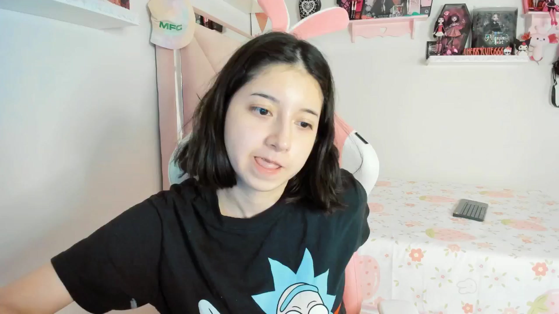 Gallery image thumbnail from Cherrycute666's myfreecams stream on, 04/10/2025, 02:12 image 12 of 20