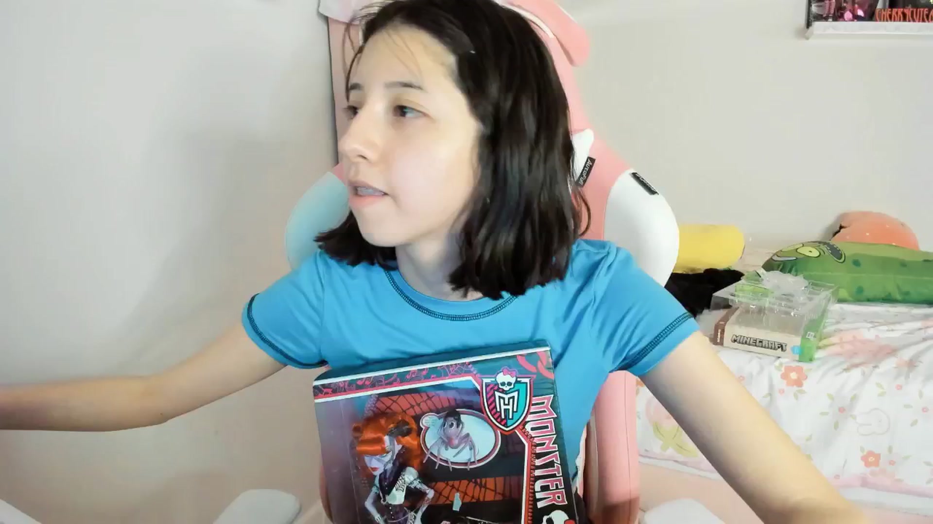 Gallery image thumbnail from Cherrycute666's myfreecams stream on, 04/12/2025, 09:50 image 1 of 20