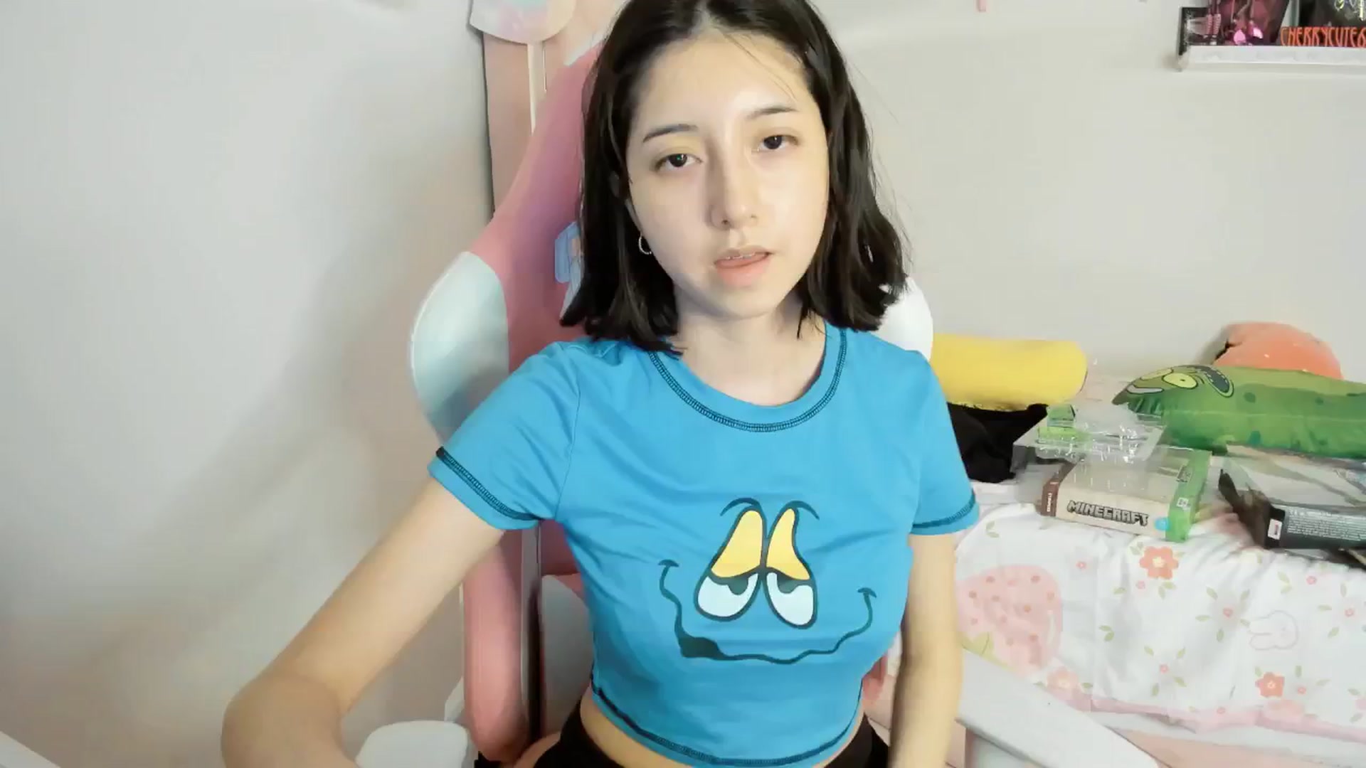 Gallery image thumbnail from Cherrycute666's myfreecams stream on, 04/12/2025, 09:50 image 3 of 20