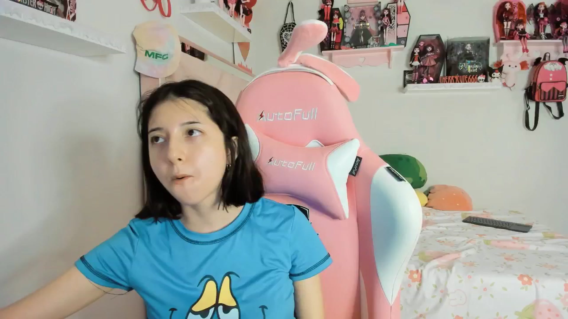 Gallery image thumbnail from Cherrycute666's myfreecams stream on, 04/12/2025, 10:03 image 4 of 20