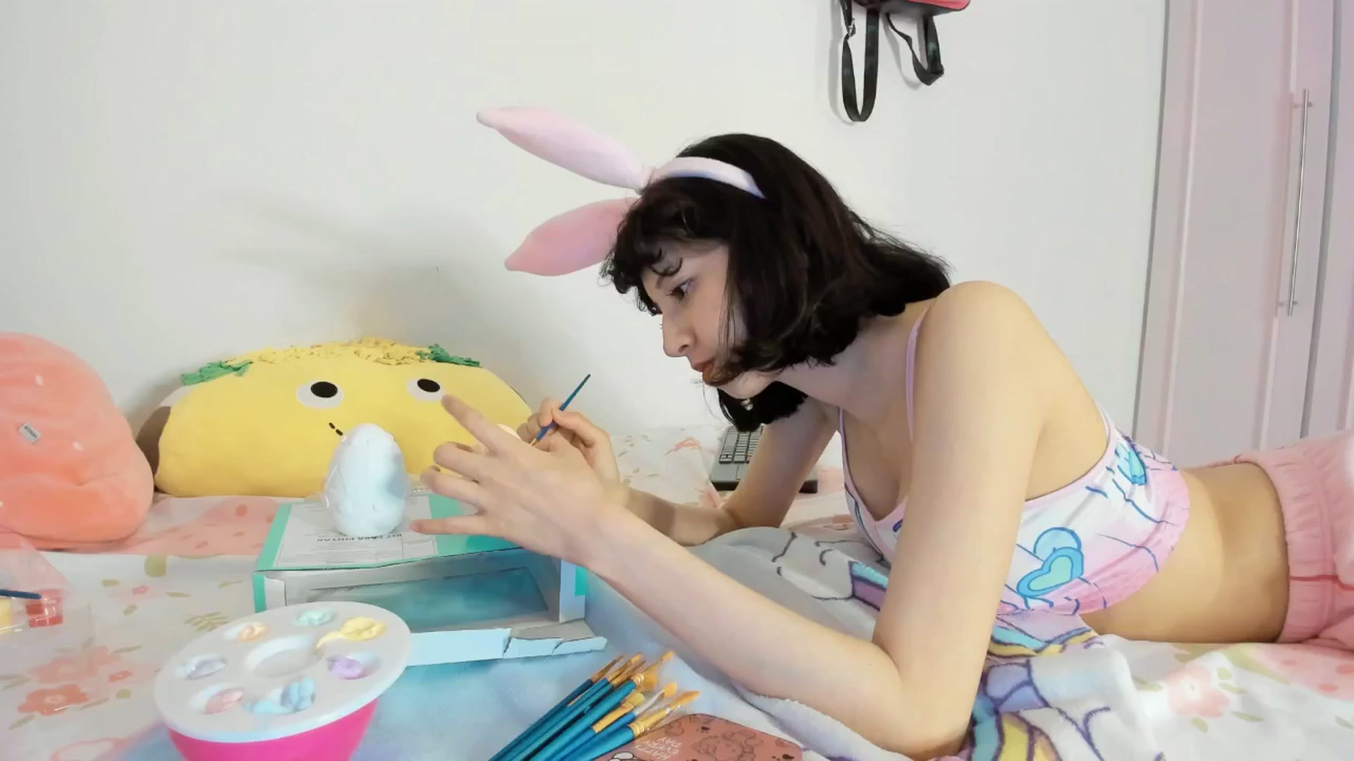 Gallery image thumbnail from Cherrycute666's myfreecams stream on, 04/21/2025, 08:04 image 6 of 20