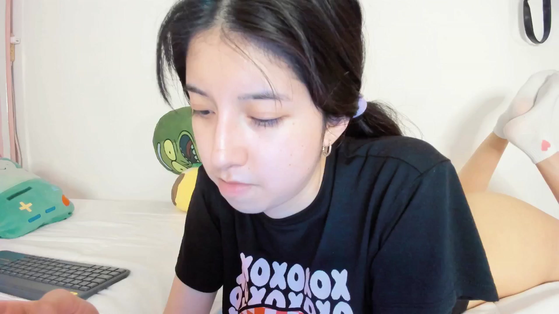 Gallery image thumbnail from Cherrycute666's myfreecams stream on, 05/08/2025, 04:28 image 15 of 20
