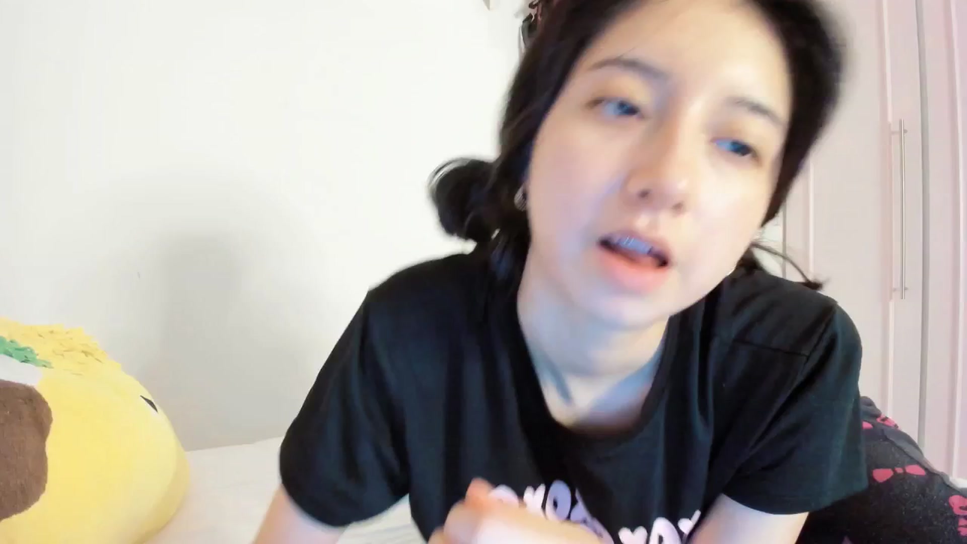 Gallery image thumbnail from Cherrycute666's myfreecams stream on, 05/08/2025, 05:08 image 14 of 20