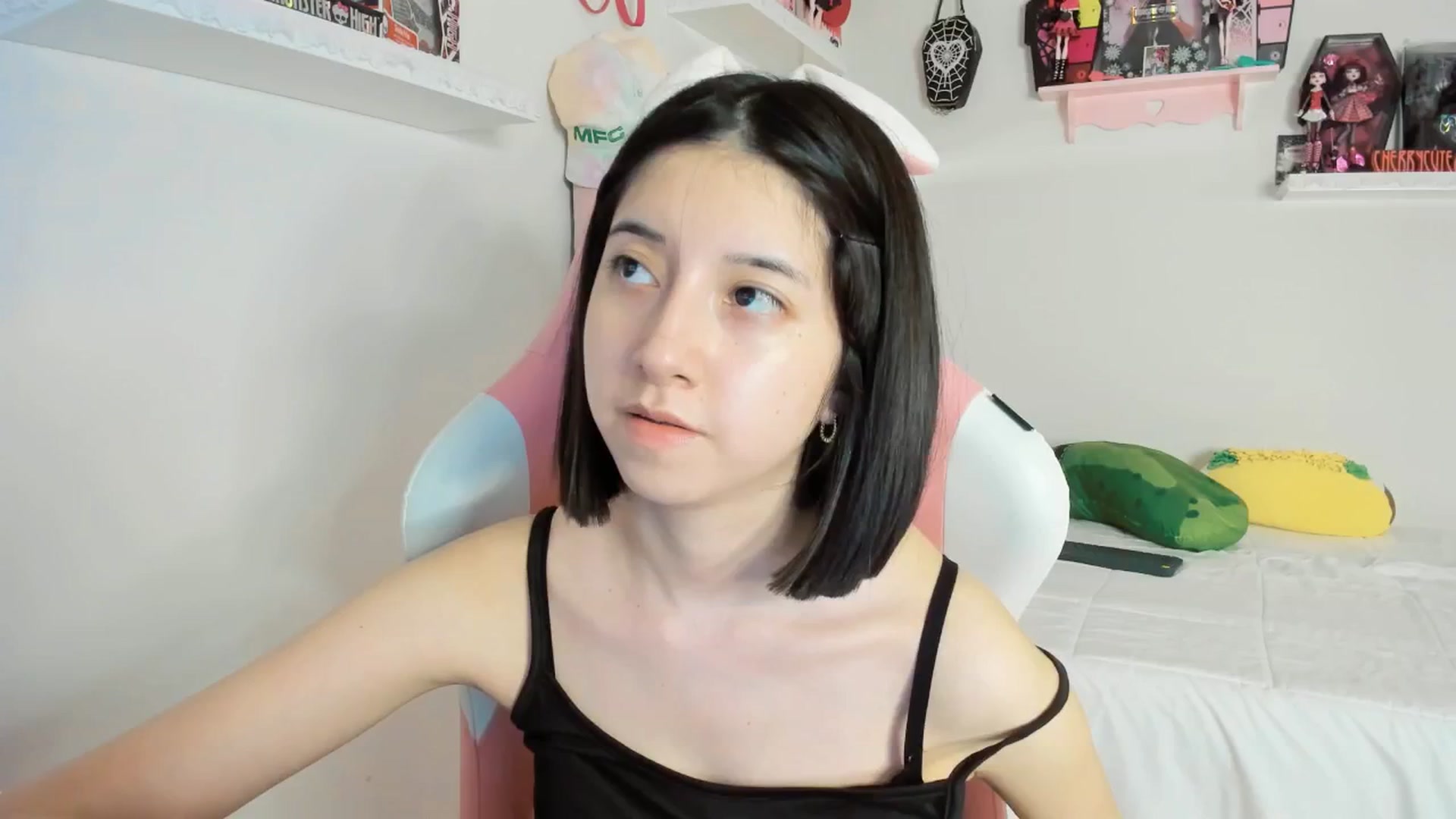 Gallery image thumbnail from Cherrycute666's myfreecams stream on, 05/09/2025, 07:48 image 3 of 20