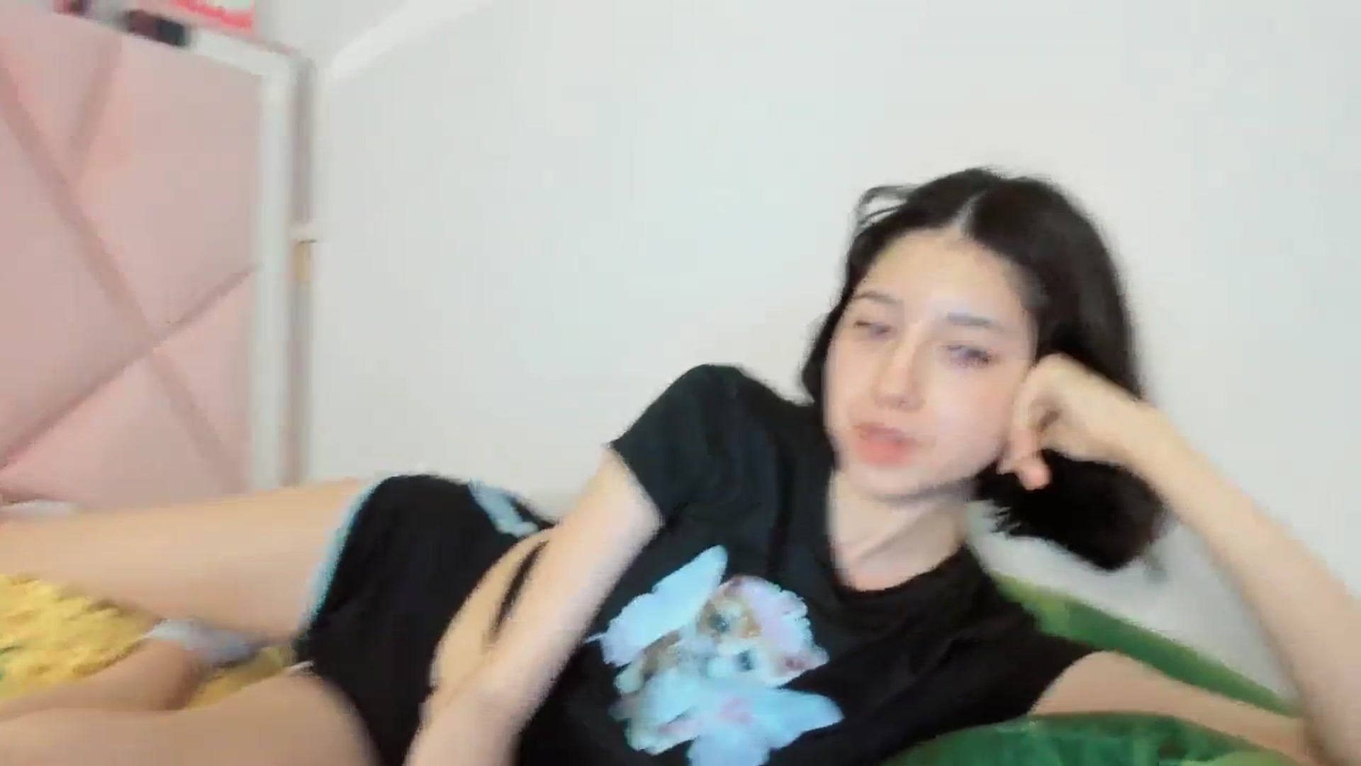 Gallery image thumbnail from Cherrycute666's myfreecams stream on, 05/10/2025, 05:34 image 2 of 20