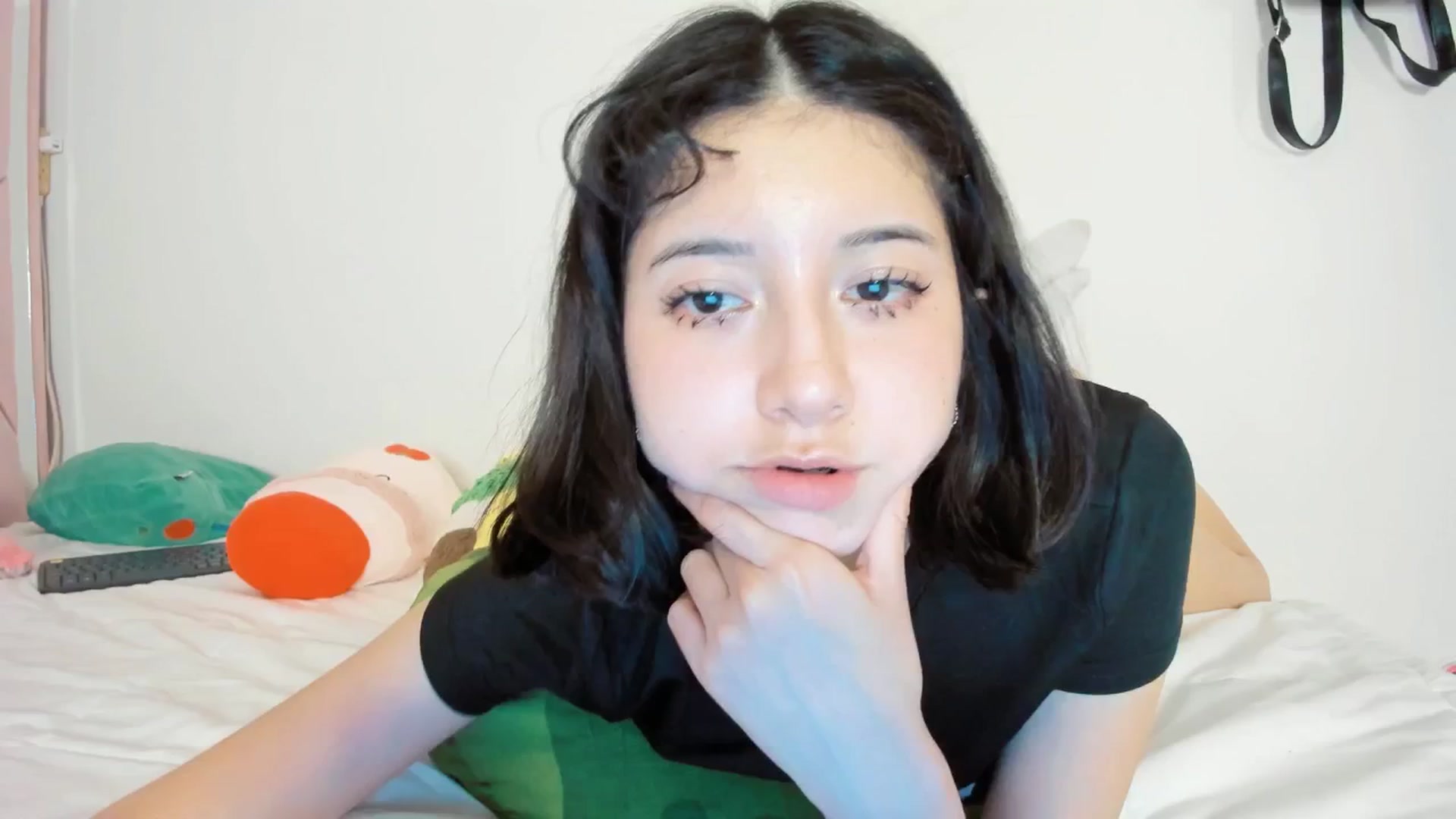 Gallery image thumbnail from Cherrycute666's myfreecams stream on, 05/10/2025, 08:11 image 7 of 20