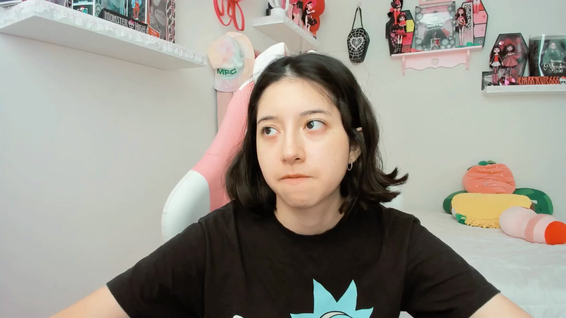 Gallery image thumbnail from Cherrycute666's myfreecams stream on, 05/12/2025, 20:56 image 7 of 20