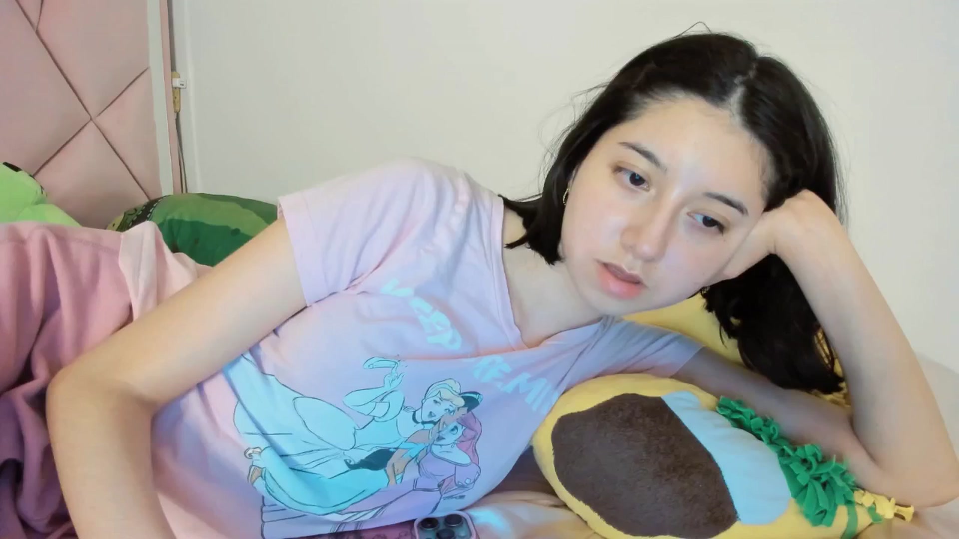 Gallery image thumbnail from Cherrycute666's myfreecams stream on, 05/30/2025, 05:31 image 10 of 20