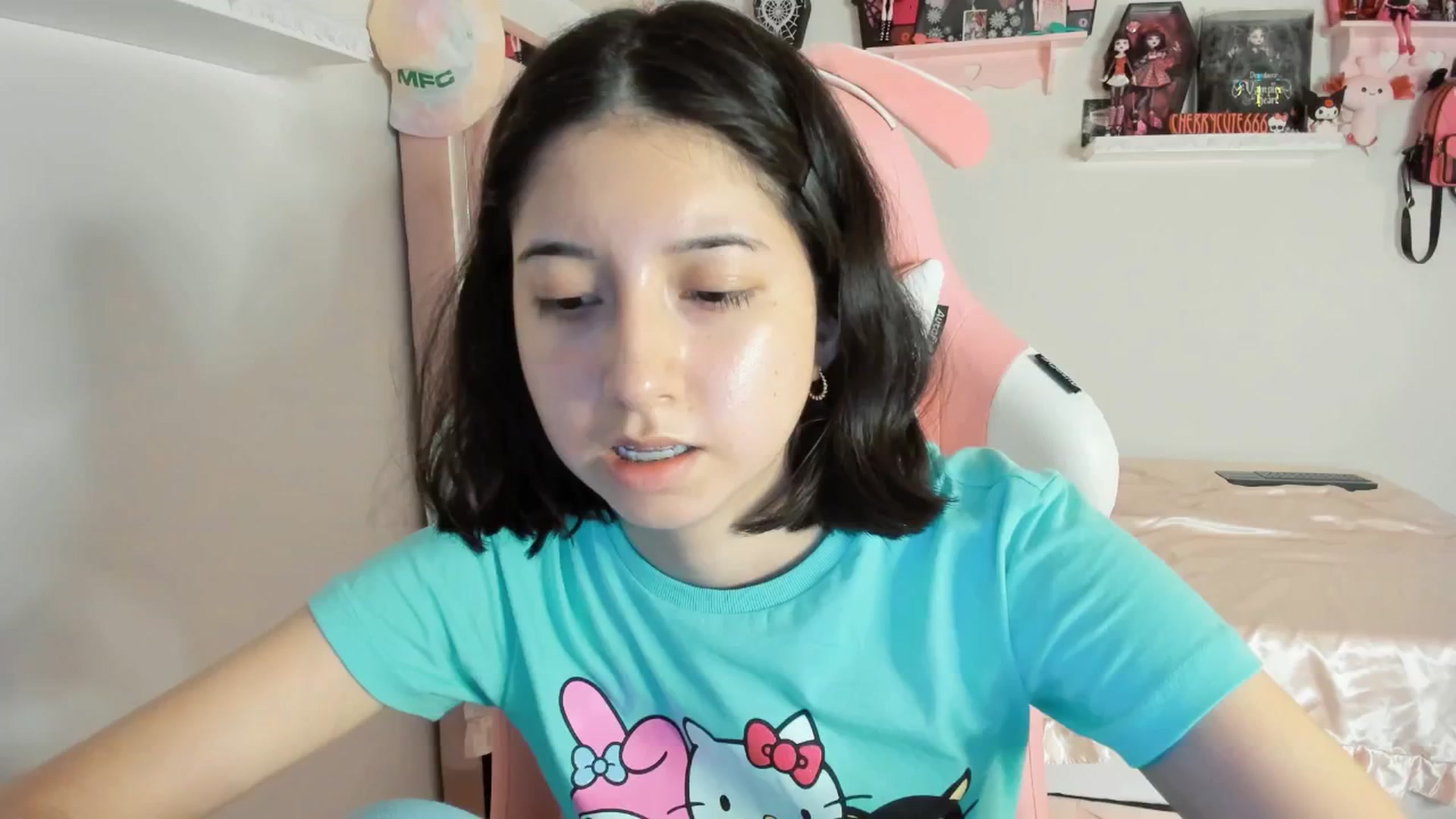 Gallery image thumbnail from Cherrycute666's myfreecams stream on, 05/31/2025, 05:49 image 12 of 20
