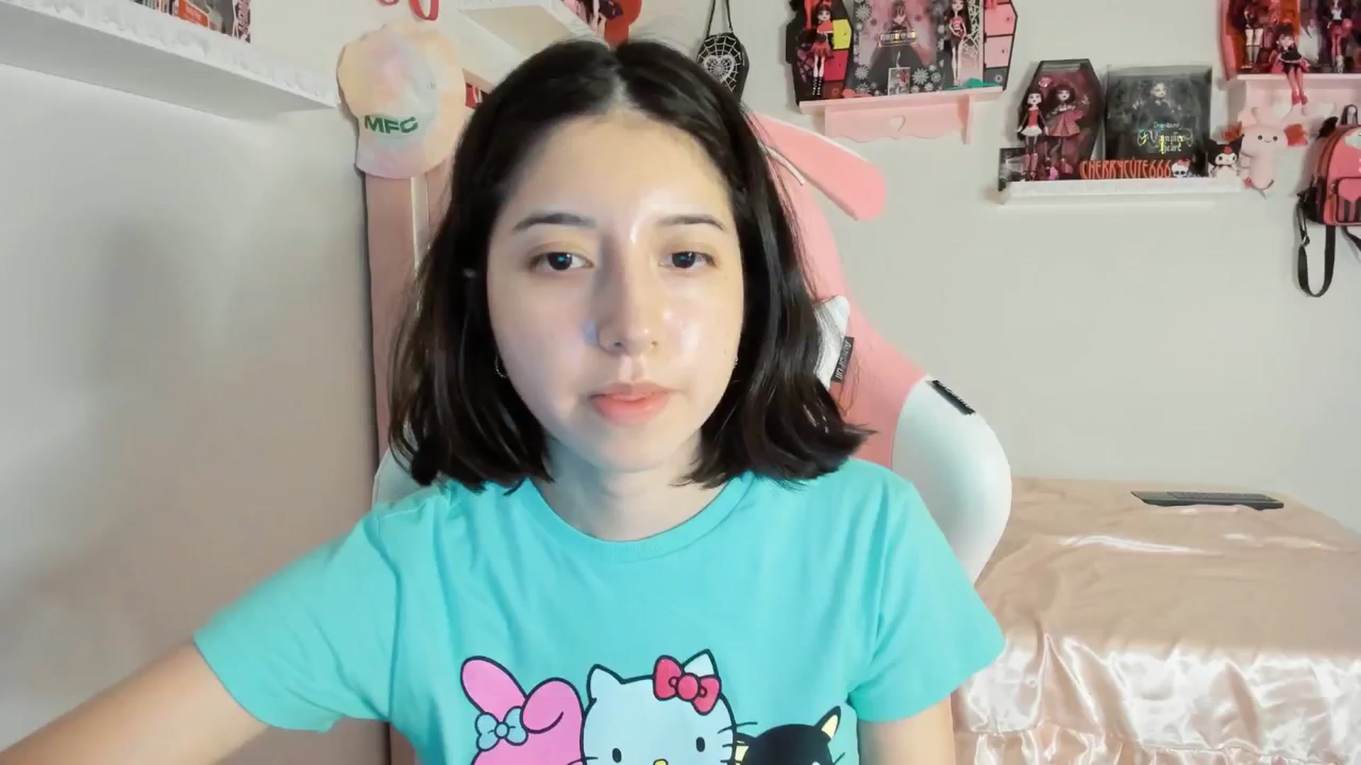 Gallery image thumbnail from Cherrycute666's myfreecams stream on, 05/31/2025, 05:49 image 6 of 20