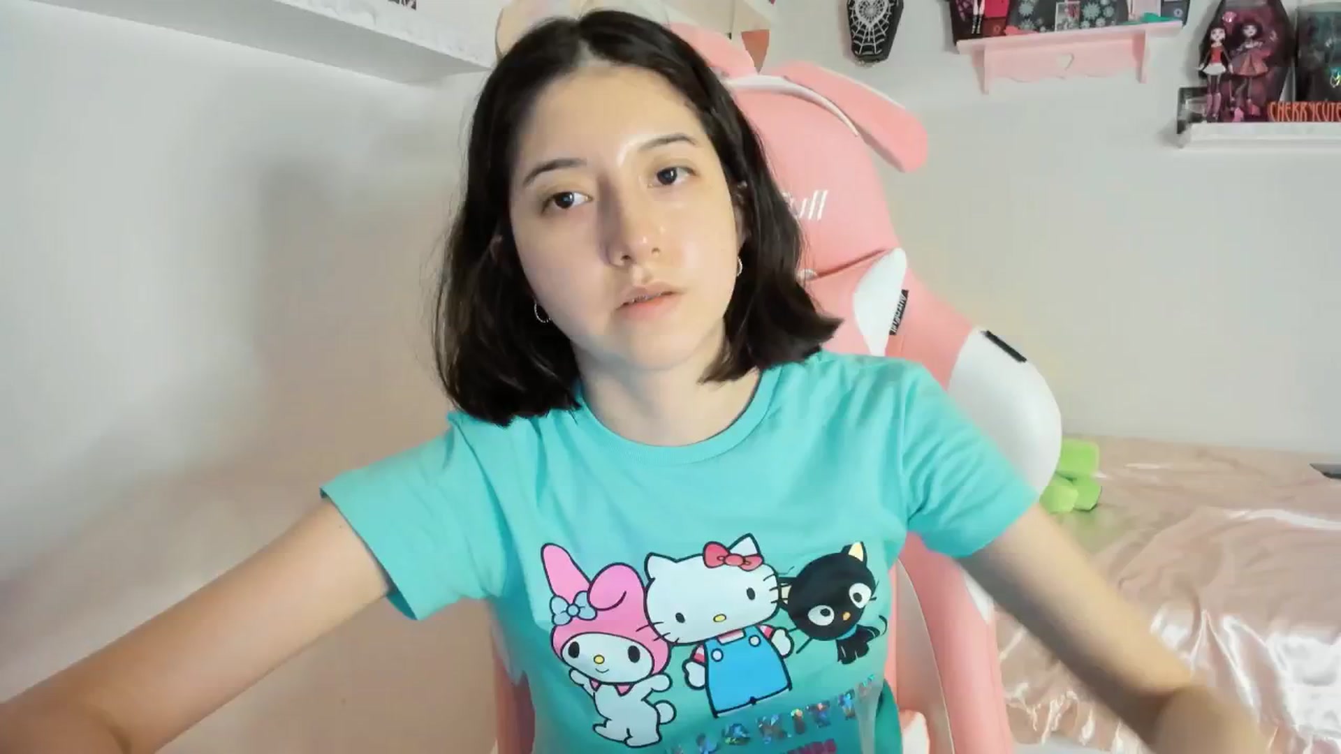 Gallery image thumbnail from Cherrycute666's myfreecams stream on, 05/31/2025, 05:49 image 14 of 20