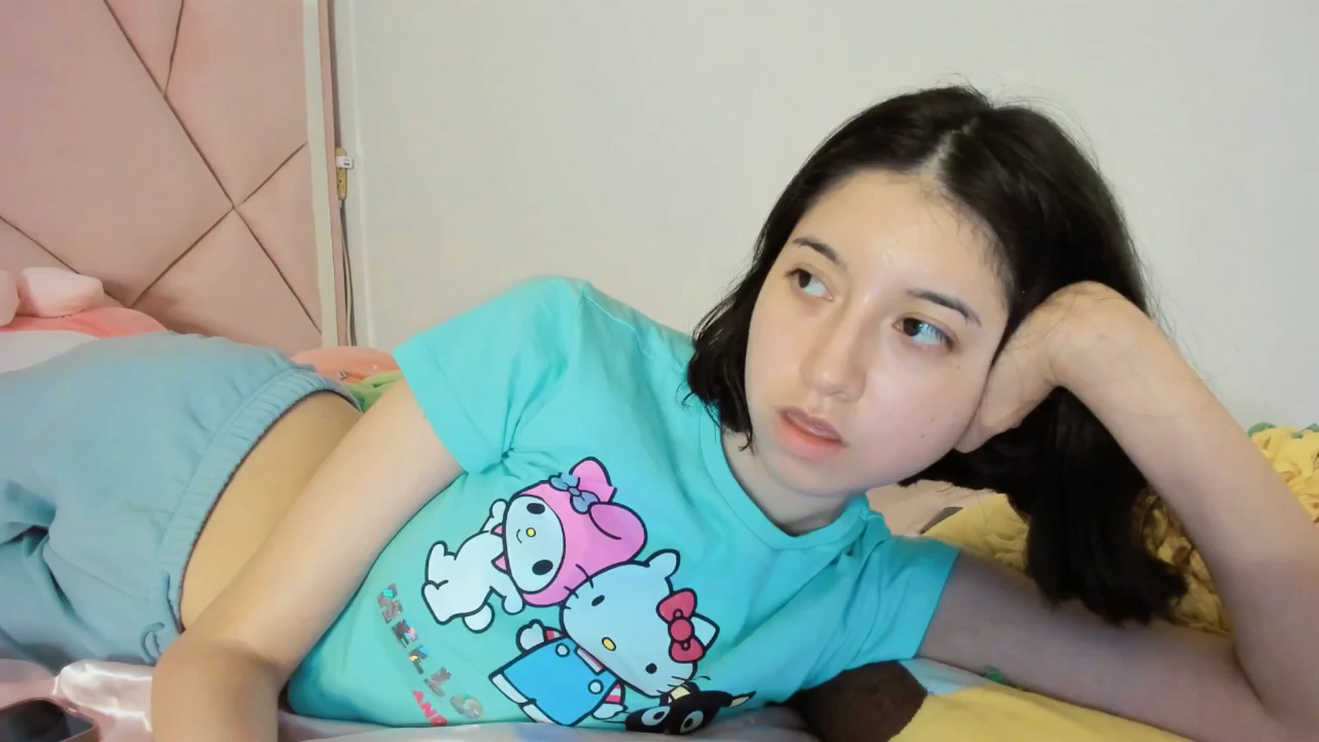 Gallery image thumbnail from Cherrycute666's myfreecams stream on, 05/31/2025, 09:12 image 1 of 20