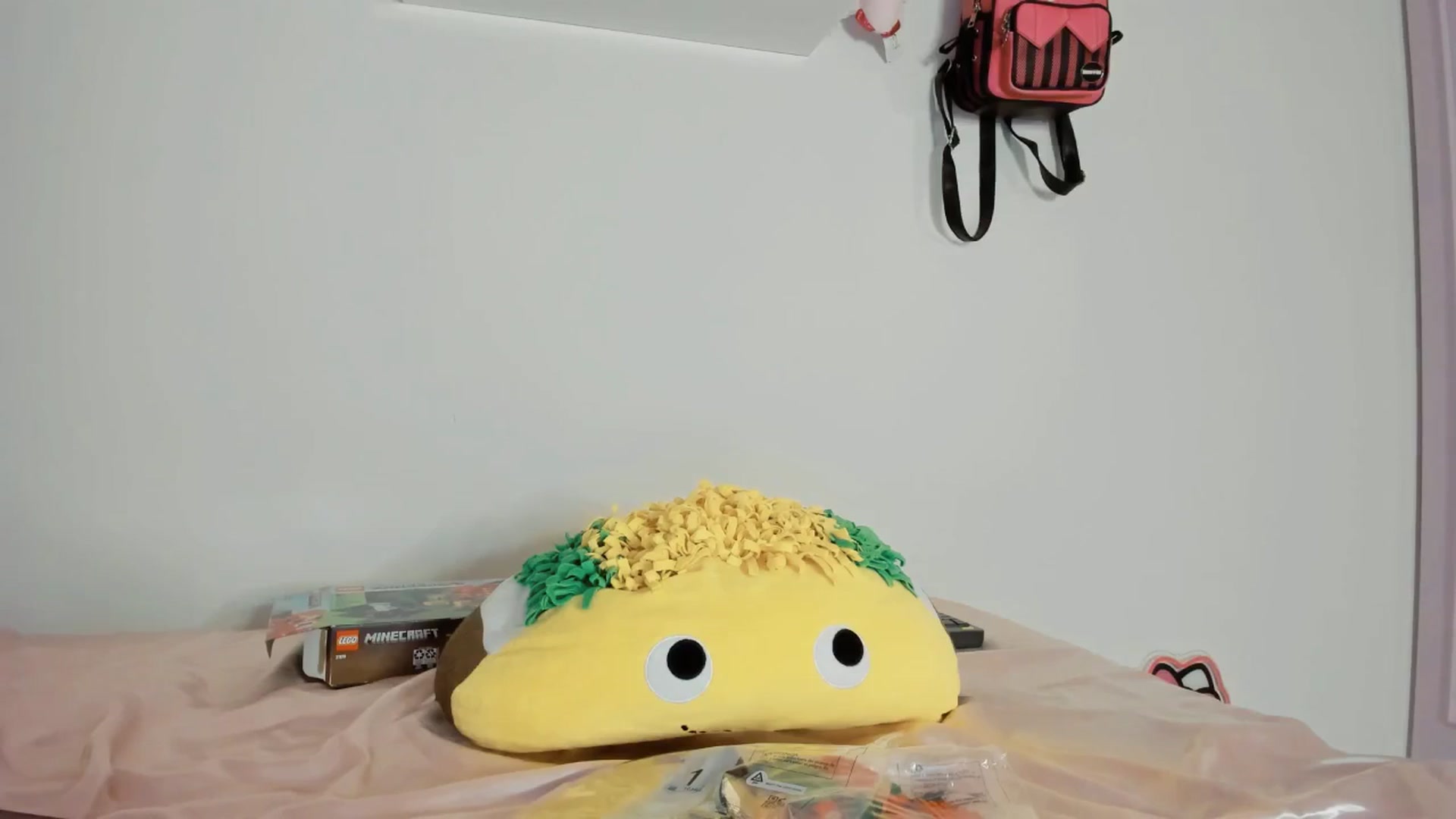 Gallery image thumbnail from Cherrycute666's myfreecams stream on, 05/31/2025, 09:12 image 10 of 20