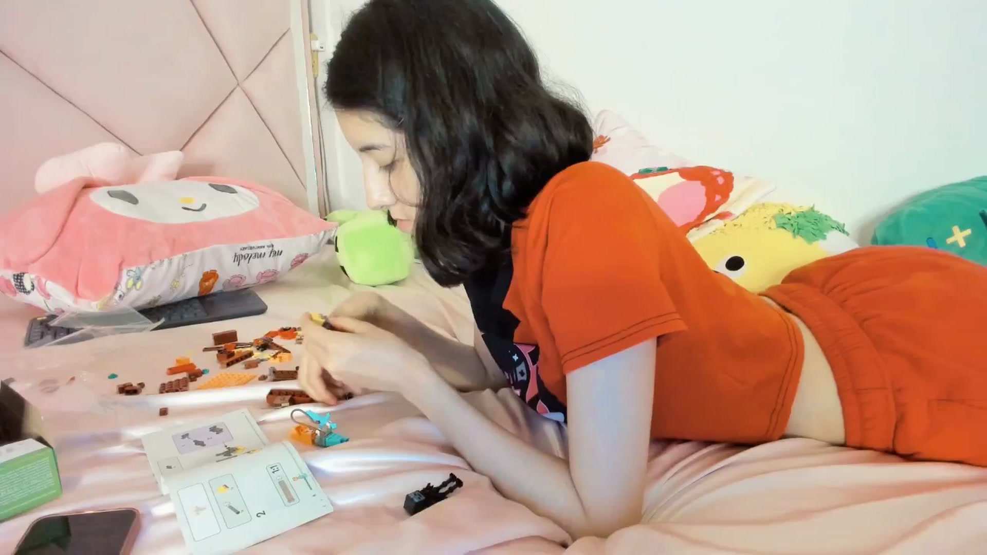 Gallery image thumbnail from Cherrycute666's myfreecams stream on, 06/02/2025, 04:39 image 8 of 20